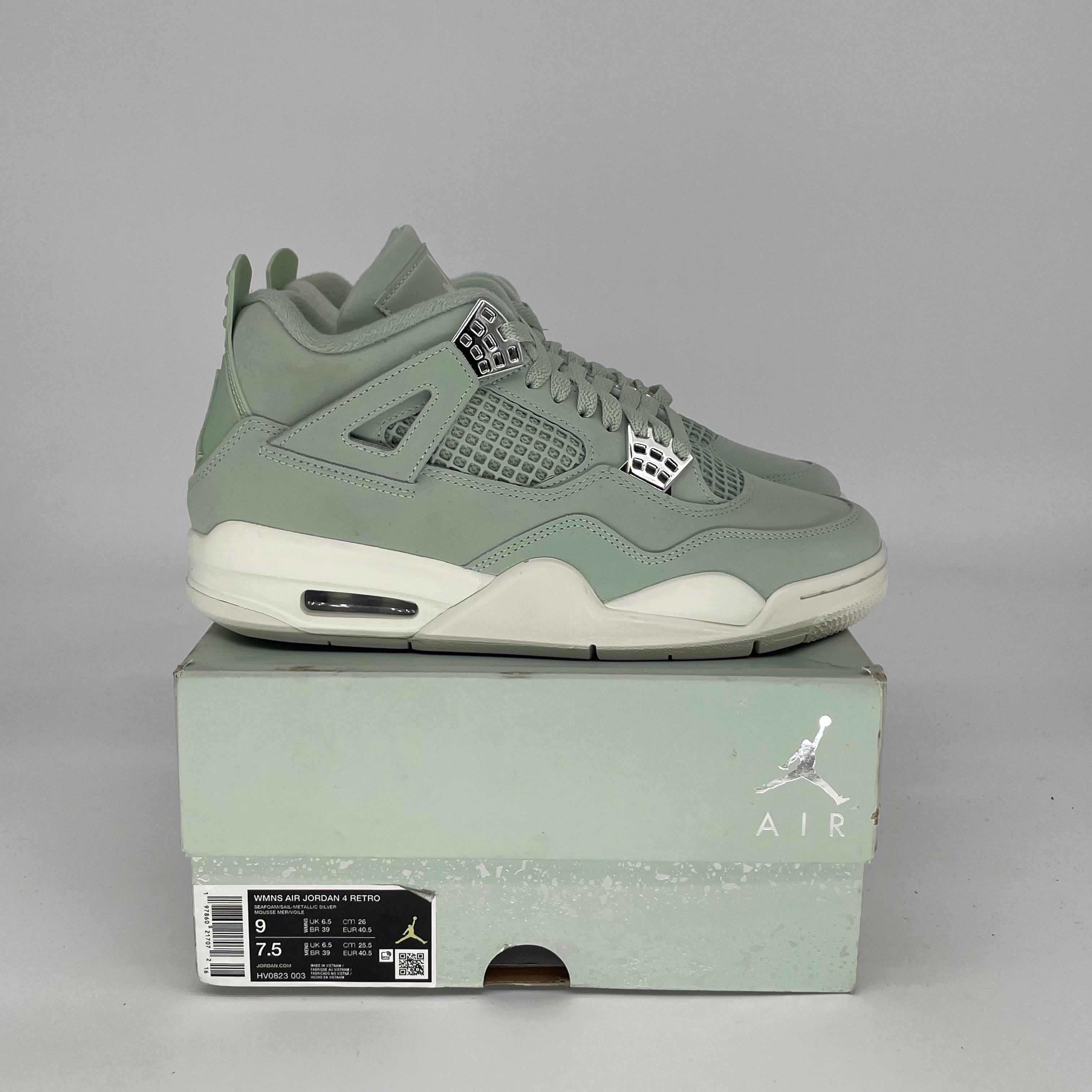 AIR JORDAN 4 SEAFOAM SAIL Women's Sneakers - Size 7.5/9W (HV0823-003) | Retro Basketball Shoes for Women, Casual Streetwear & Gym Fashion
