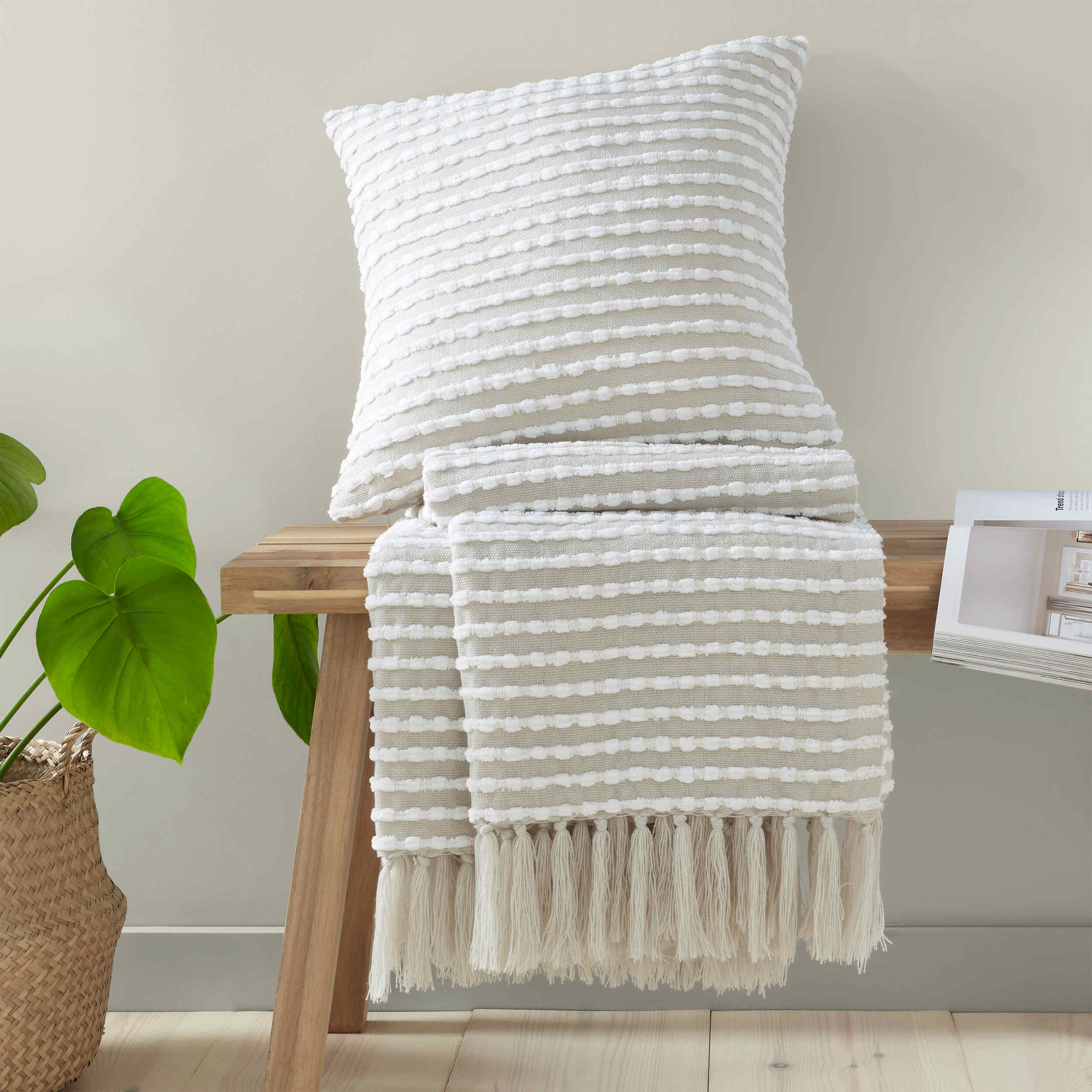 Catherine Lansfield Stab Stitch Cushion - Natural Cotton Decorative Throw Pillow for Sofa, Bed & Home Decor | Living Room, Bedroom & Nursery Accent
