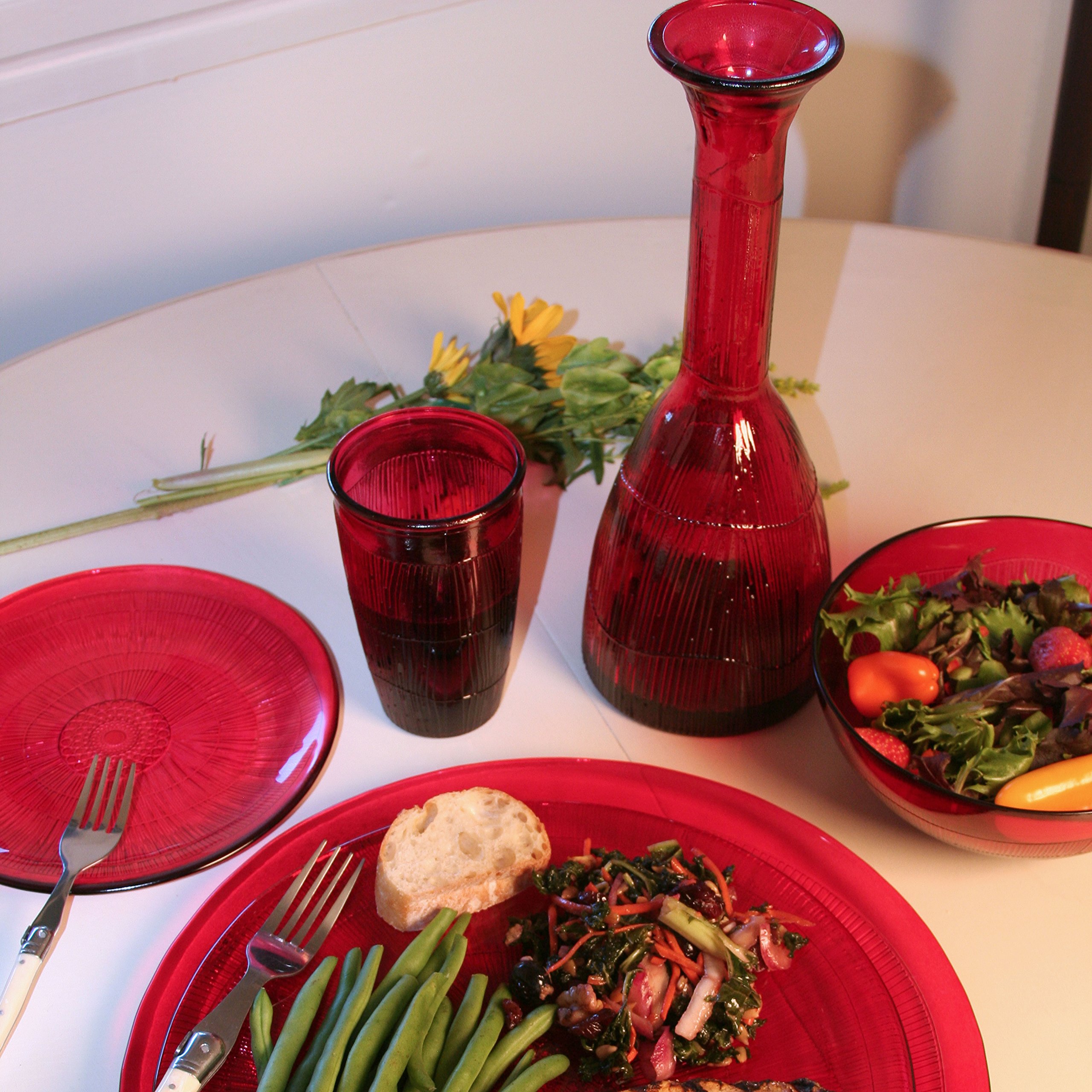 French Style Birch Wood Carafe - 27 oz Cranberry Red Pitcher for Water, Juice & Wine - Perfect for Dining, Entertaining & Rustic Home Decor