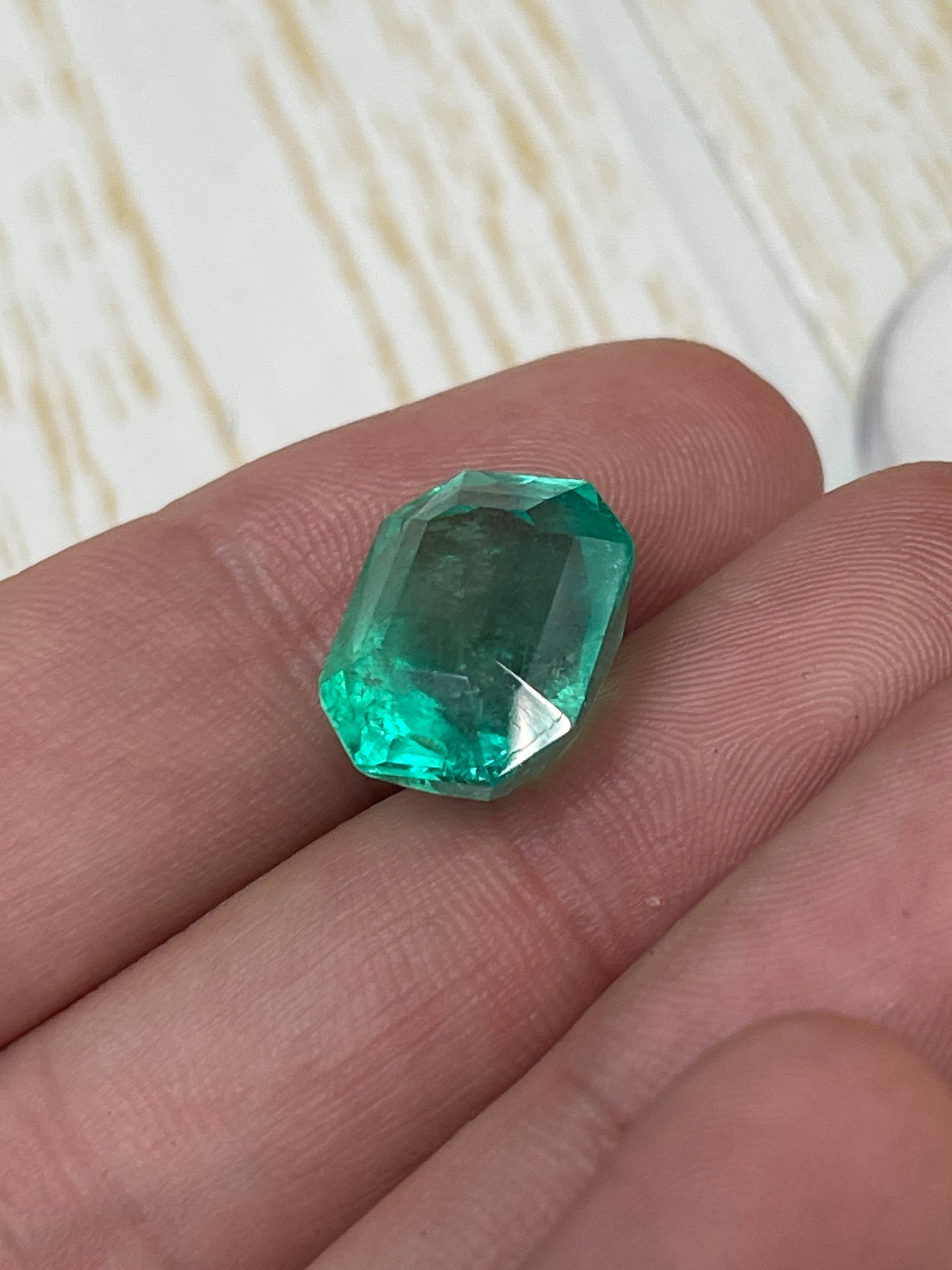 11.90 Carat Natural Colombian Loose Emerald - 15x12mm Emerald Cut Gemstone for Jewelry Making & Engagement Rings