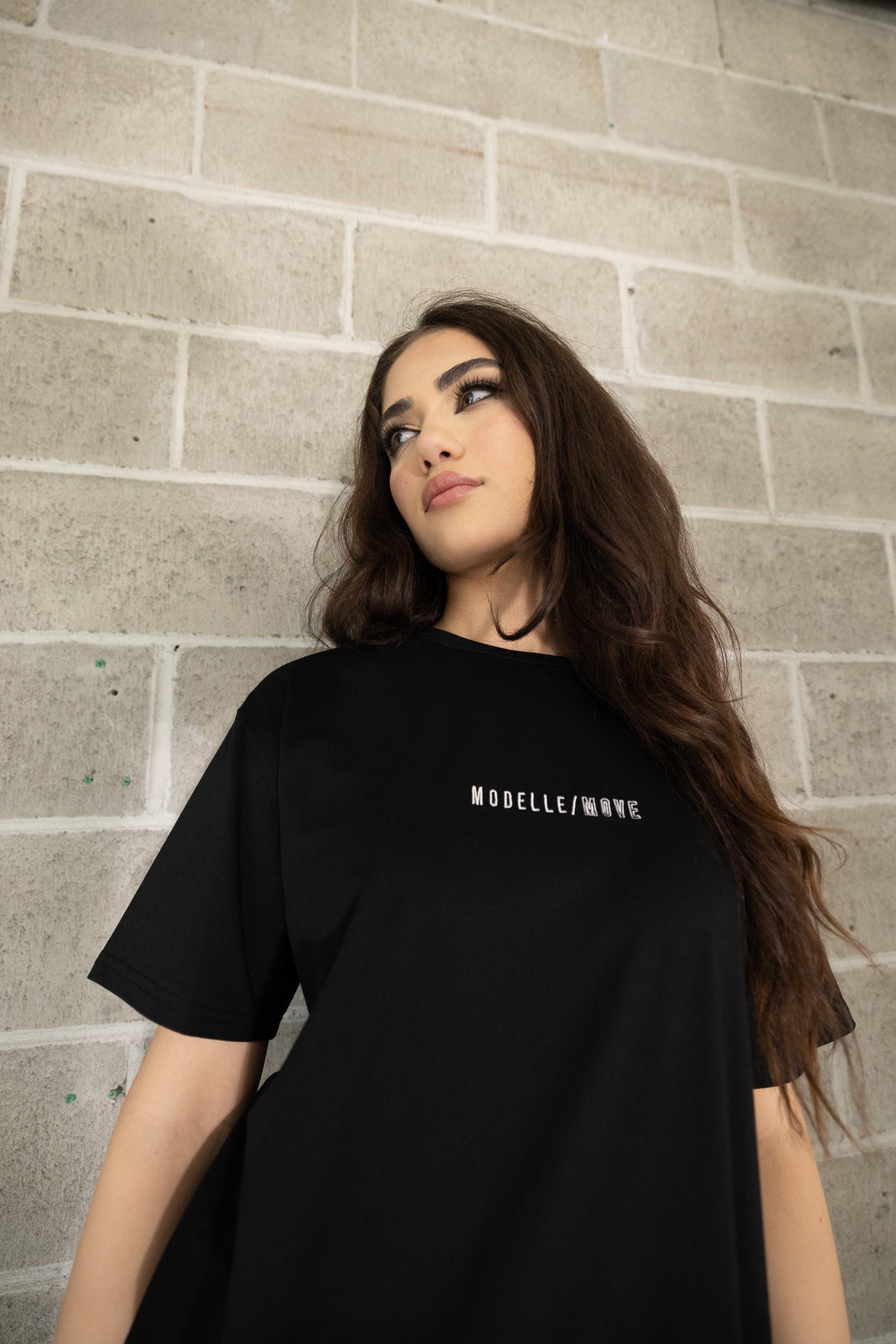 Modelle/Move T-Shirt for Men & Women - Comfortable Cotton Casual Tee for Everyday Wear, Gym, and Outdoor Activities