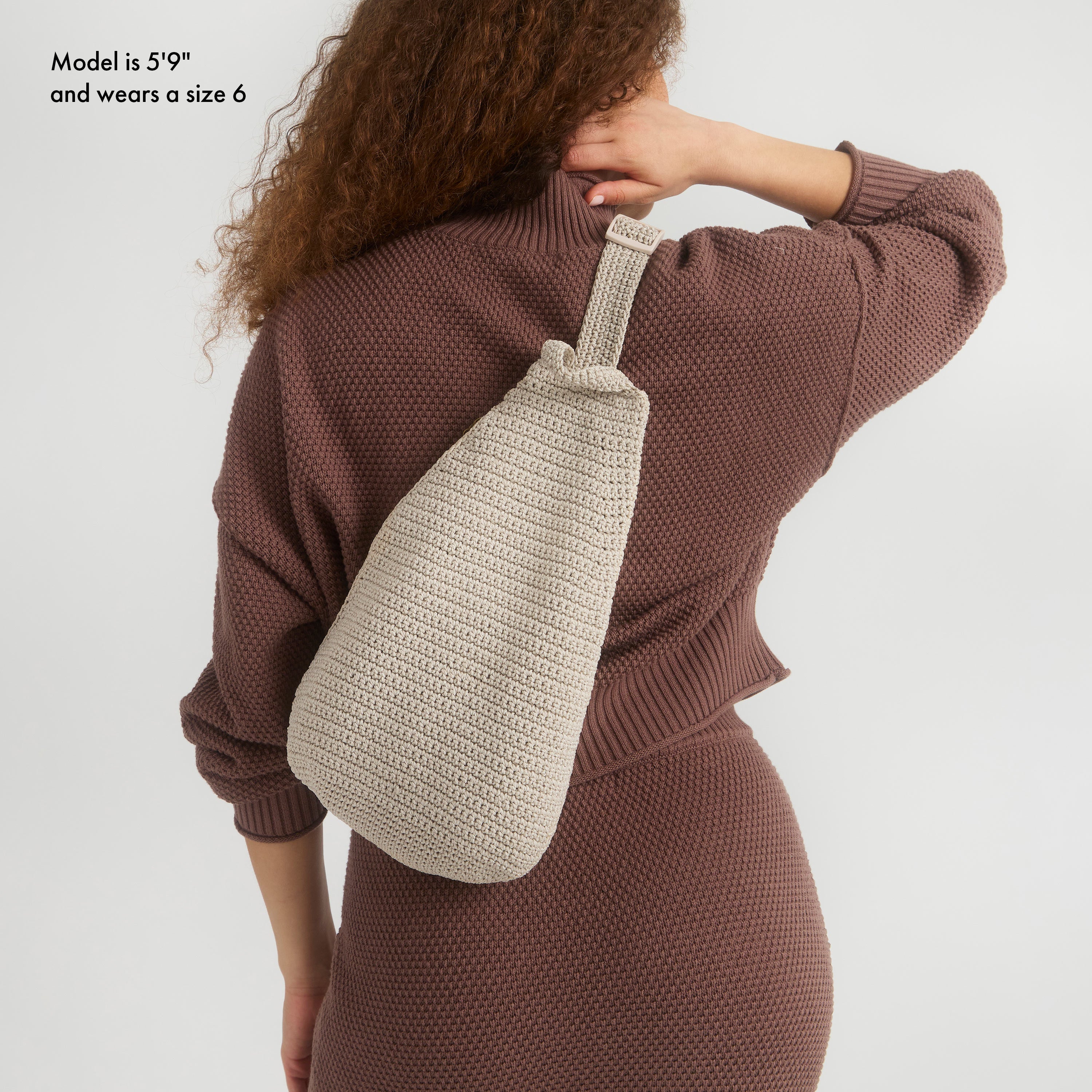 On The Go Sling Backpack - Lightweight Crossbody Travel Bag for Men & Women - Perfect for Hiking, Commuting & Everyday Use