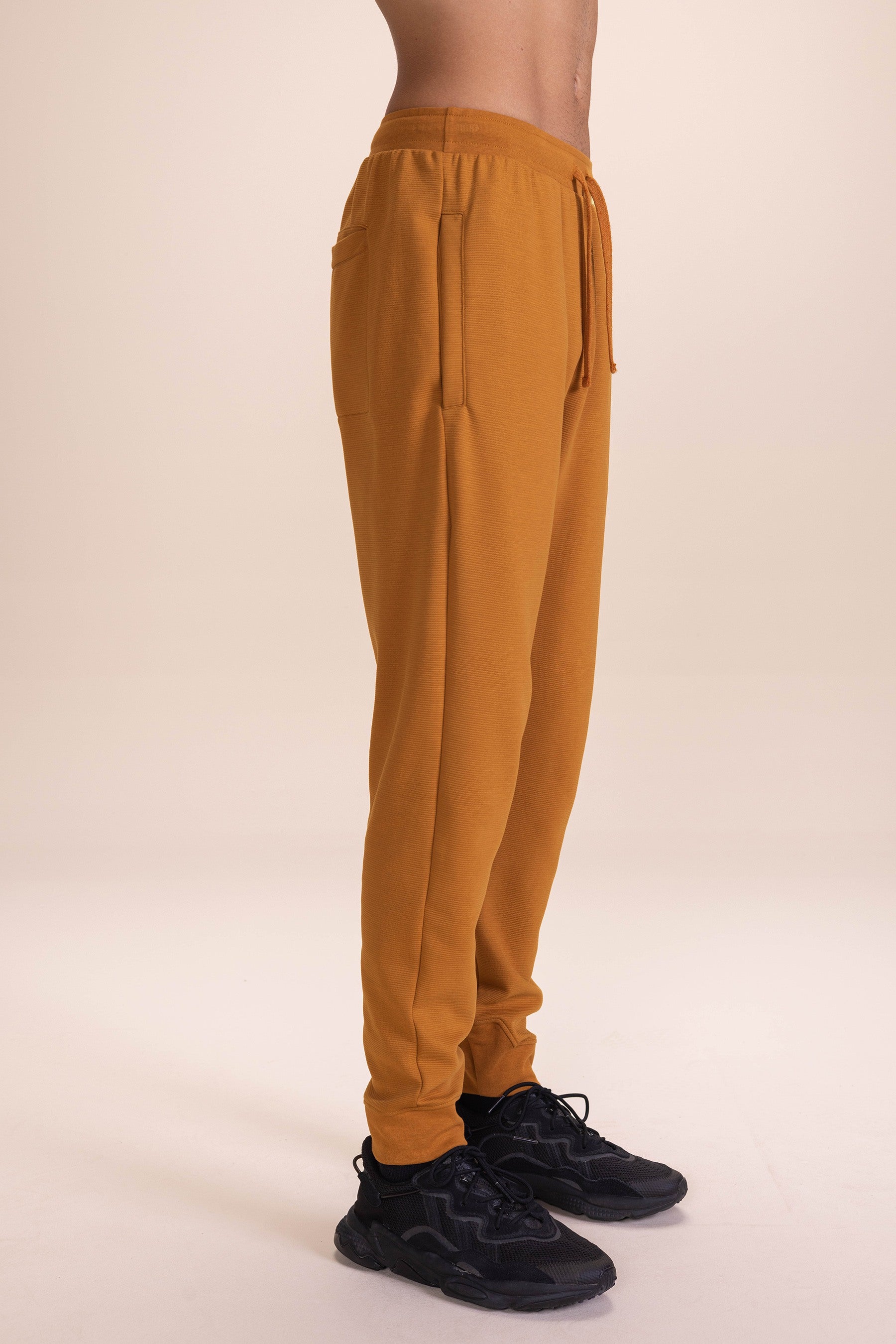 Stylish Slim Fit Men's Dress Pants for Office & Business Casual - Comfortable Stretch Fabric for All-Day Wear