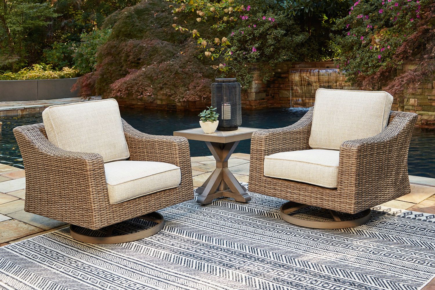 Beachcroft Outdoor Swivel Chair - Patio, Garden, Poolside Lounge Chair in Beige & Brown - Perfect for Relaxing in Backyard, Deck or Balcony