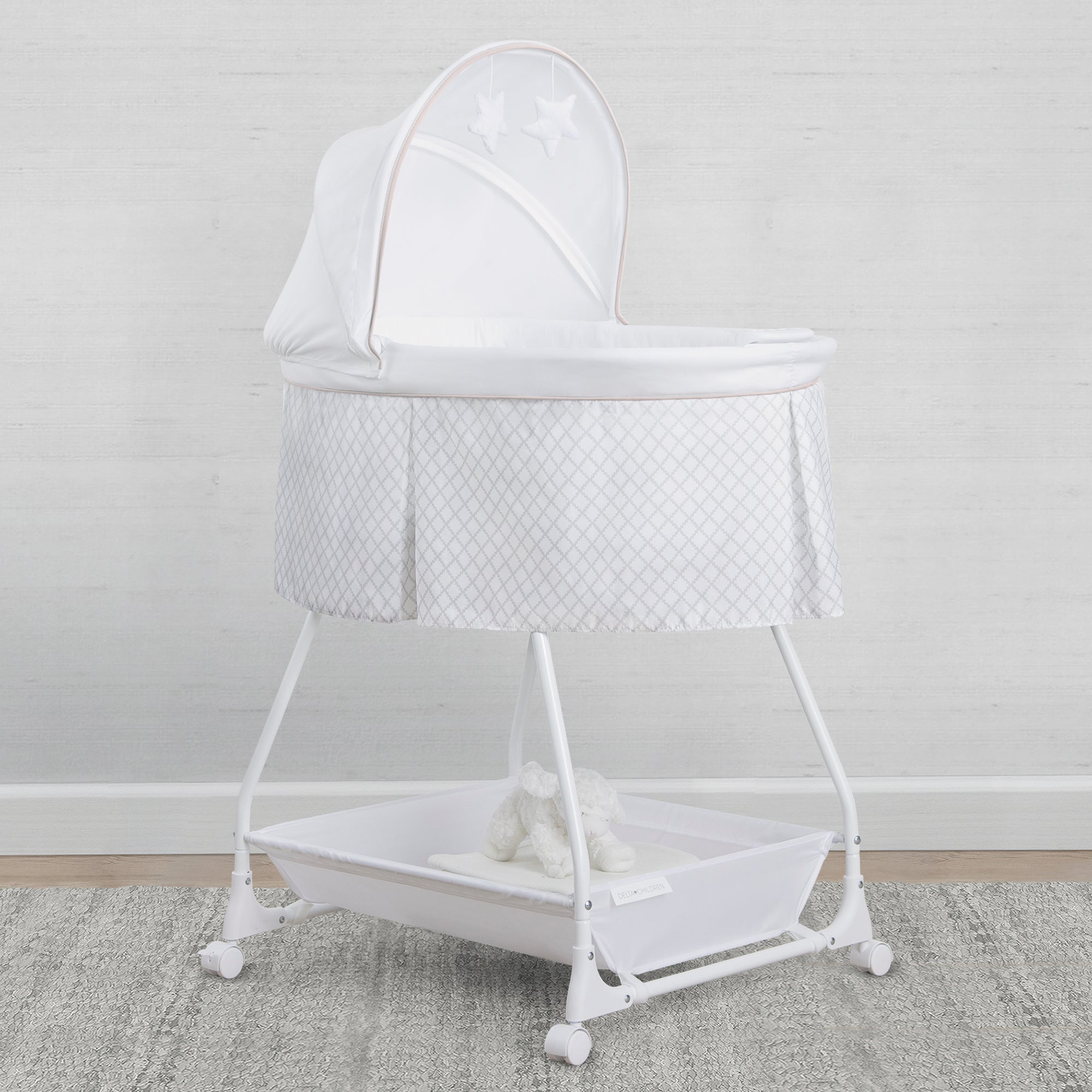 Grey Lattice (2390)