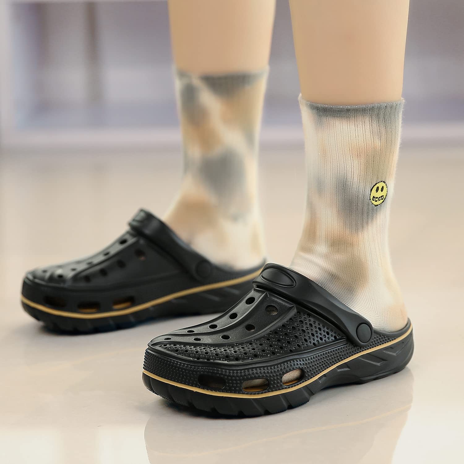 **ChayChax Arch Support Clogs for Men & Women - Slip-On Garden Shoes with Removable Cushion Footbed - Comfortable Outdoor & Beach Slippers for Walking, Gardening, and Relaxation**