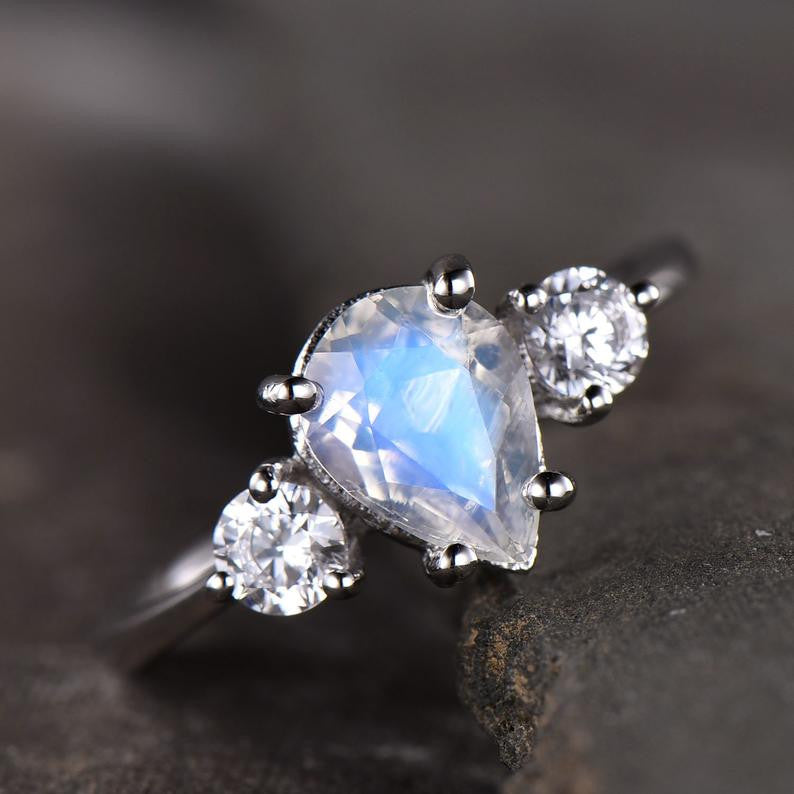 Vintage Pear Moonstone Engagement Ring for Women - 3 Stone Silver/White Gold Wedding Band - Perfect for Proposals, Anniversaries & Romantic Gifts