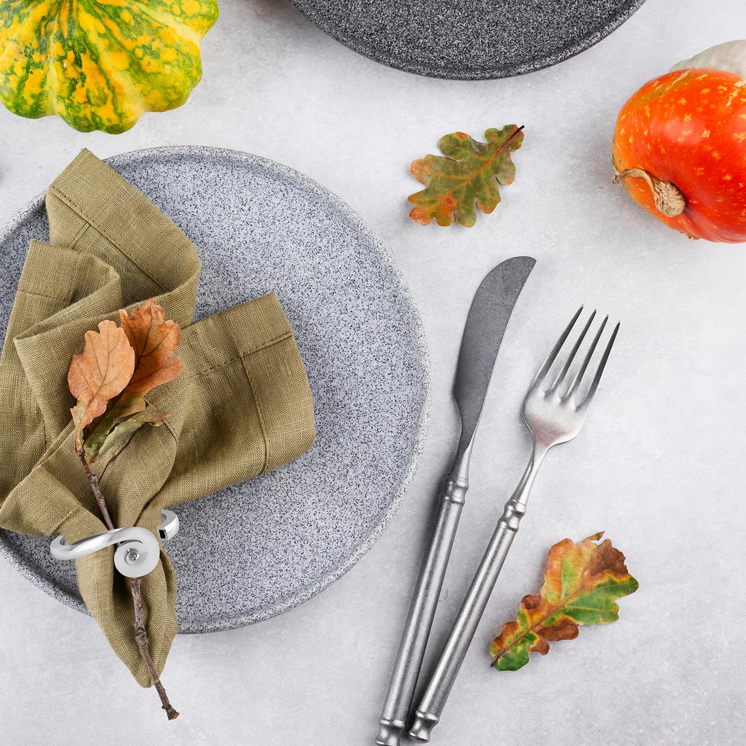 Elegant Silver-Plated Floral Leaf Napkin Rings - Engravable Personalized Wedding Napkin Holders | Premium Gift Box | Stainless Steel Dining Accessories for Wedding, Party & Home Decor