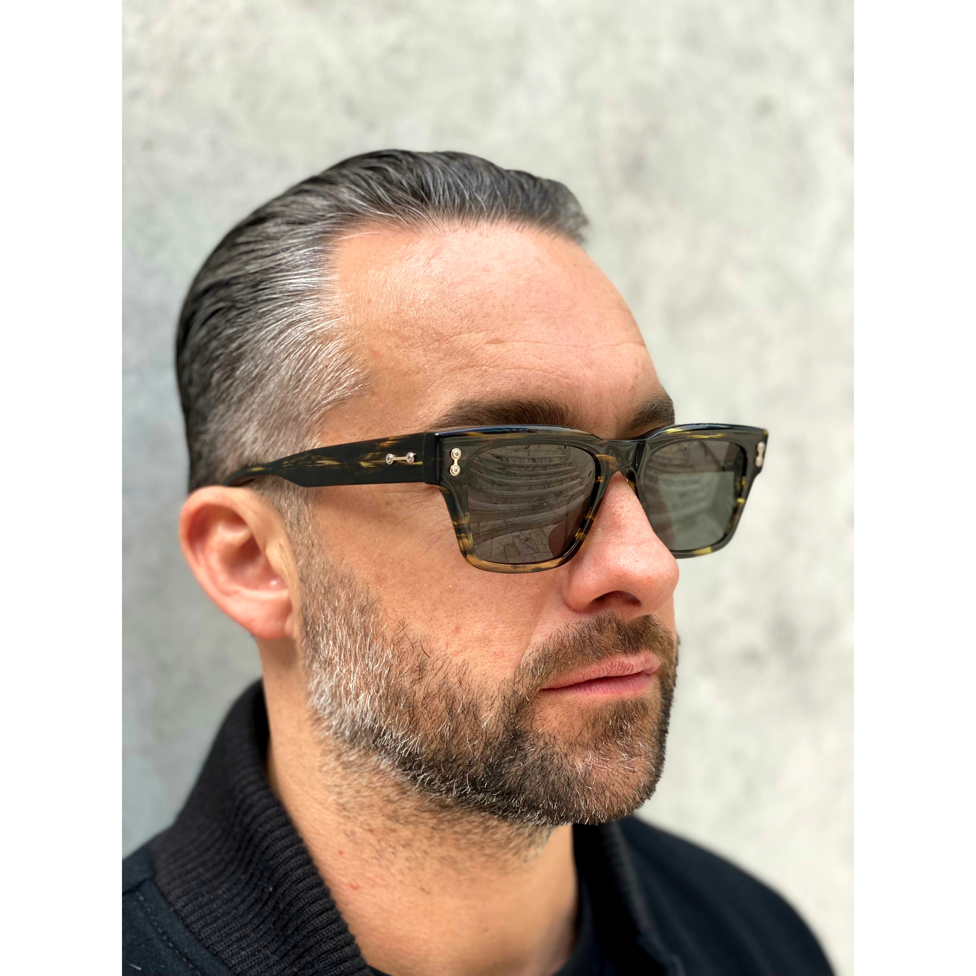 Akoni Columba AKS 100B Tortoise Shell Pattern Sunglasses - UV Protection Polarized Lenses for Men & Women - Perfect for Driving, Beach, and Outdoor Activities