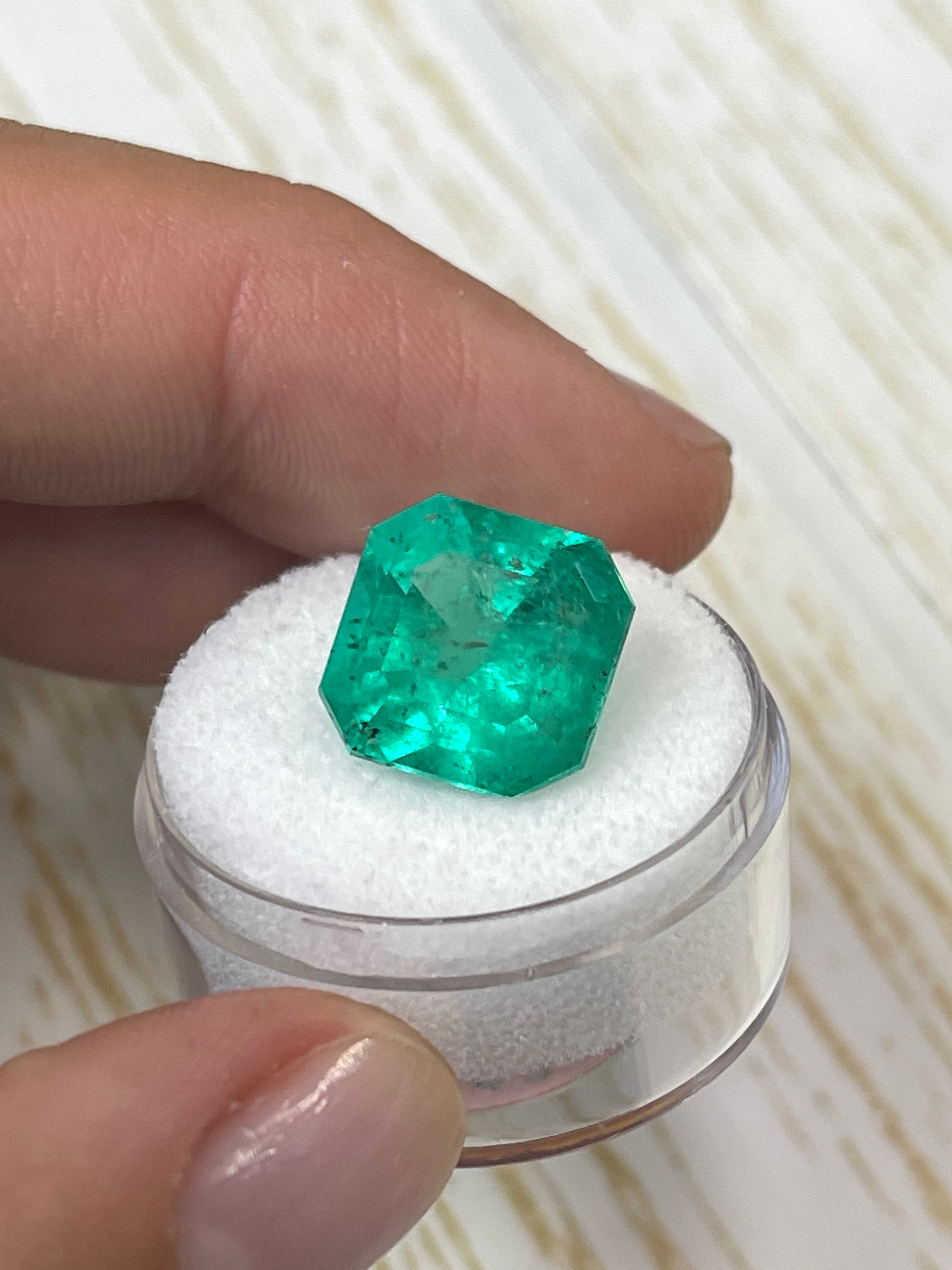 9.03 Carat 12.5x12.5mm Huge Green Natural Loose Colombian Emerald Gemstone - Asscher Cut for Jewelry Making, Engagement Rings & Luxury Gifts