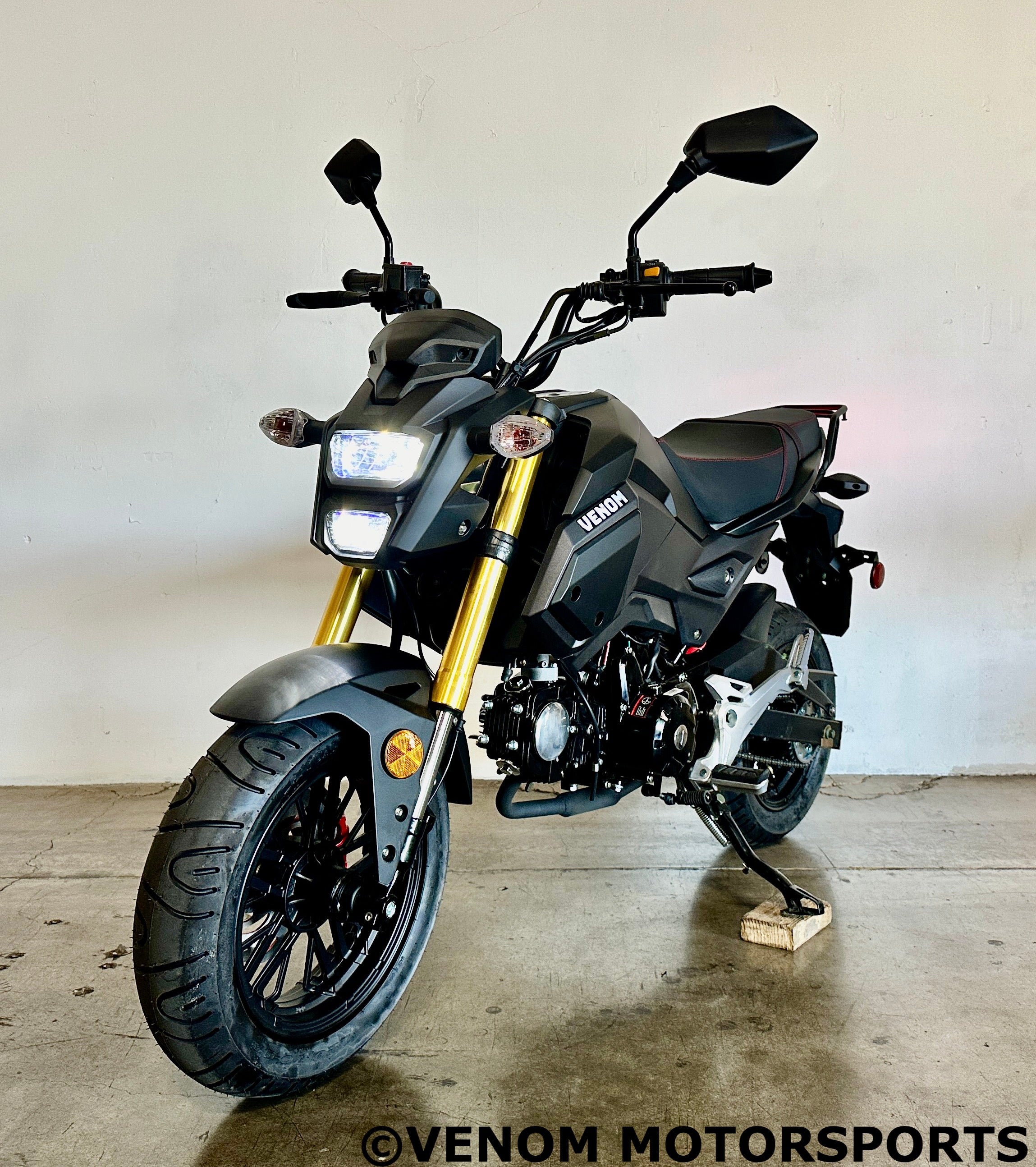 Venom X20 125cc 4-Speed Gas-Powered Motorcycle - Dirt Bike for Adults & Teens - Off-Road, Trail Riding & Commuting