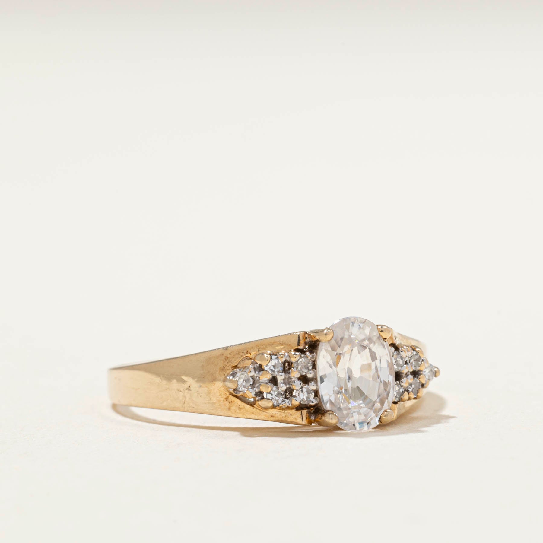 1.30ct Zircon & 0.06ctw Diamond Tapered Ring - Size 9 | Elegant Wedding Band, Anniversary Gift for Her, Engagement Jewelry