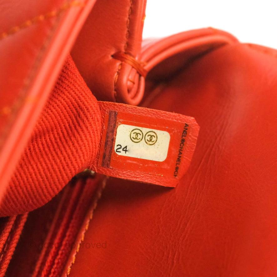 Chanel Chevron Small Coco Handle Bag in Dark Orange Shiny Aged Calfskin with Aged Gold Hardware - Perfect for Evening Events & Luxury Fashion Accessories