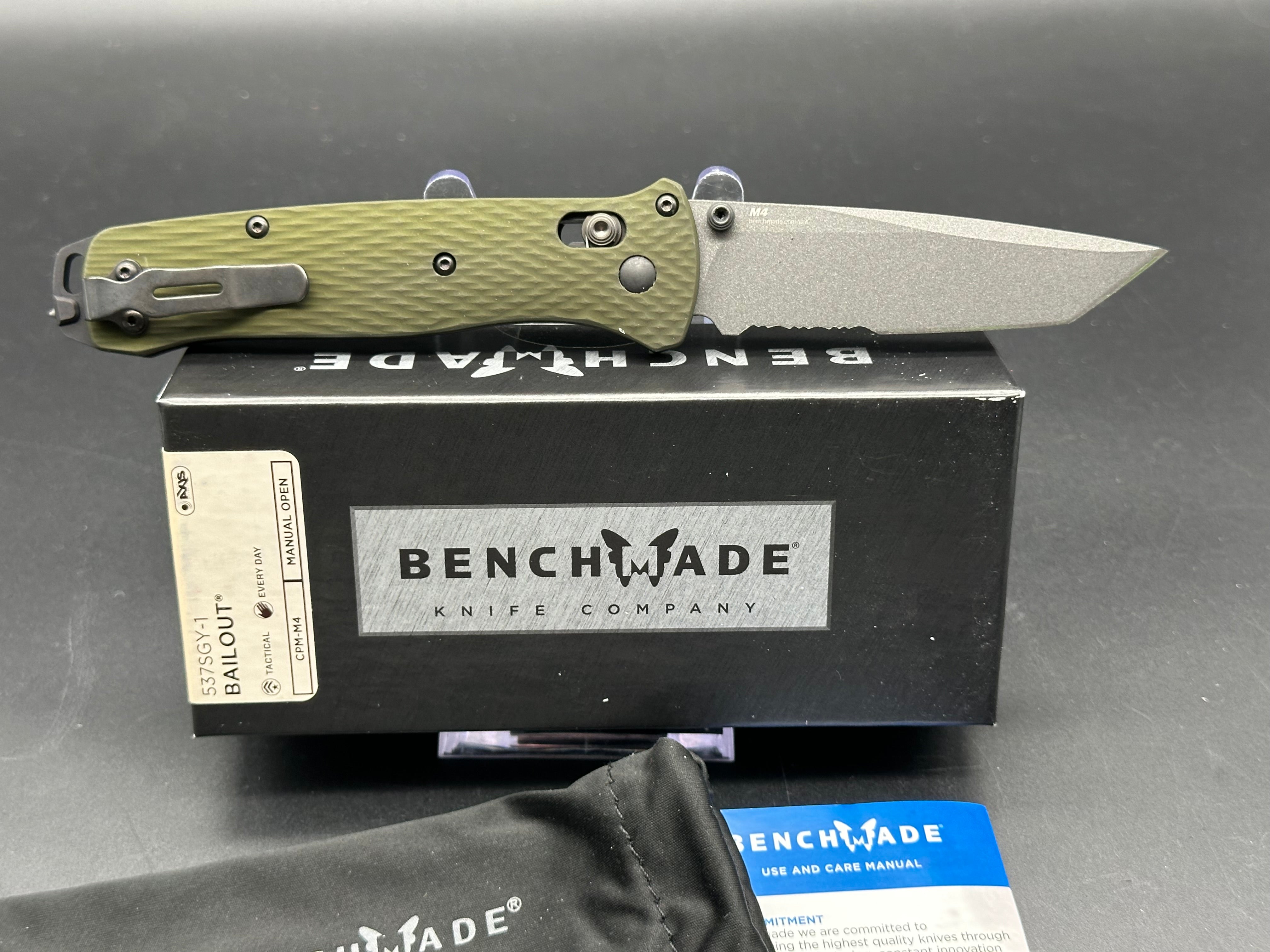 Benchmade Bailout AXIS Lock Folding Knife - 3.4
