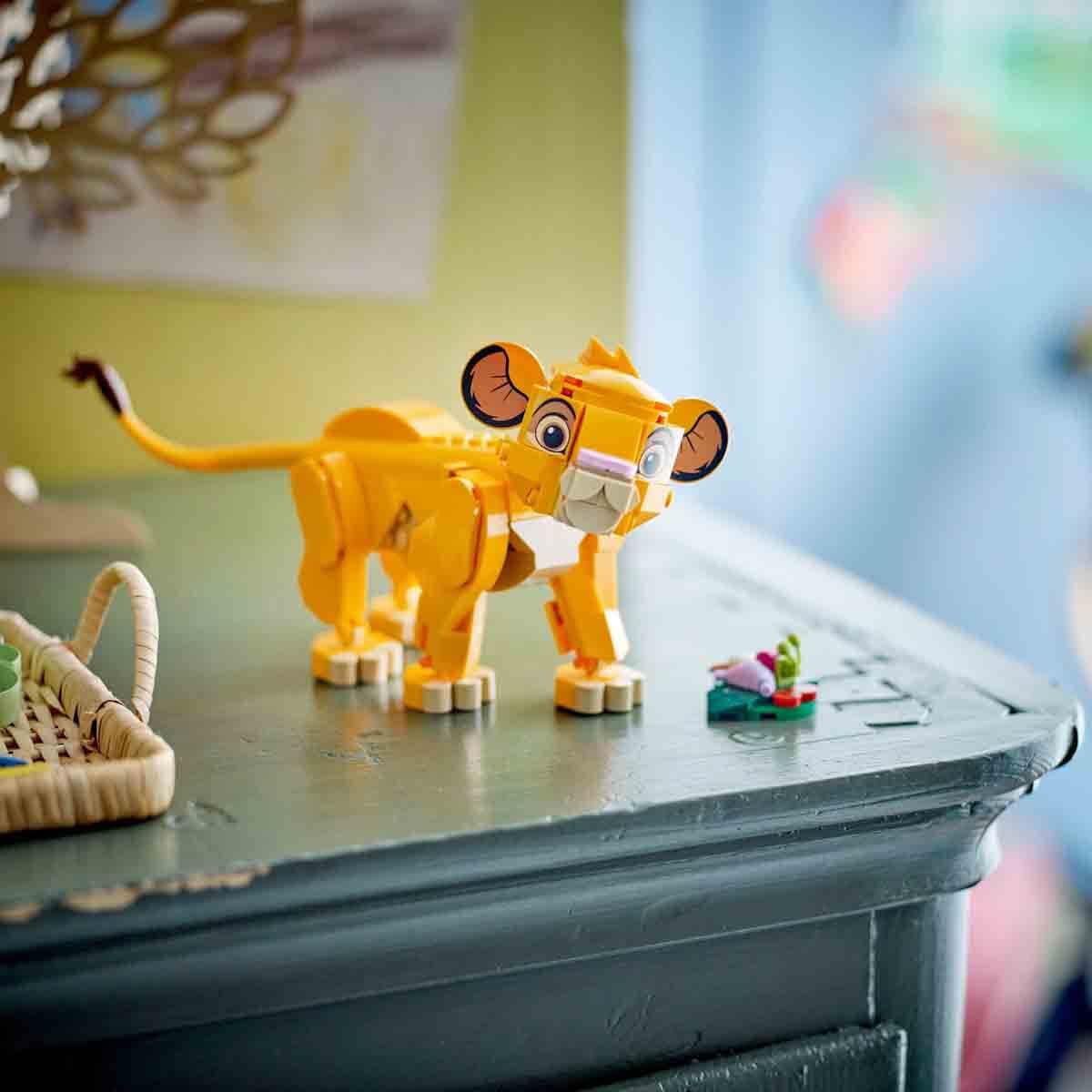 LEGO Disney The Lion King Simba Building Toy Set with Lion Figure - Creative Construction Kit for Kids Ages 6+ | Perfect Birthday Gift for Boys & Girls | Great for Pretend Play, Storytelling & Disney Fan Collections