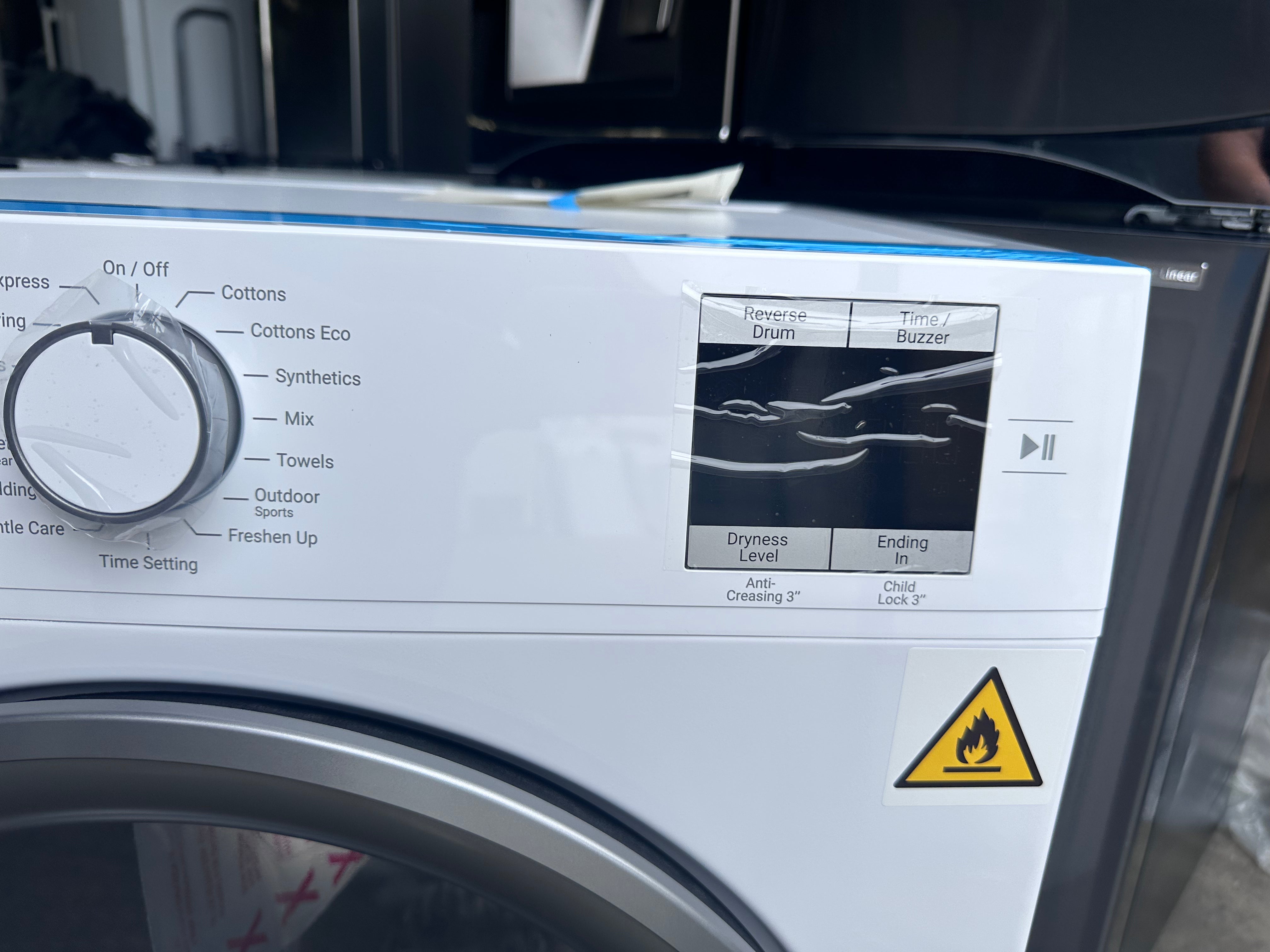 Brand New Altus 8kg Heat Pump Dryer ADP80W - Energy Efficient Made in Europe with 3 Year Warranty - Perfect for Apartments, Small Homes & Eco-Friendly Laundry Solutions