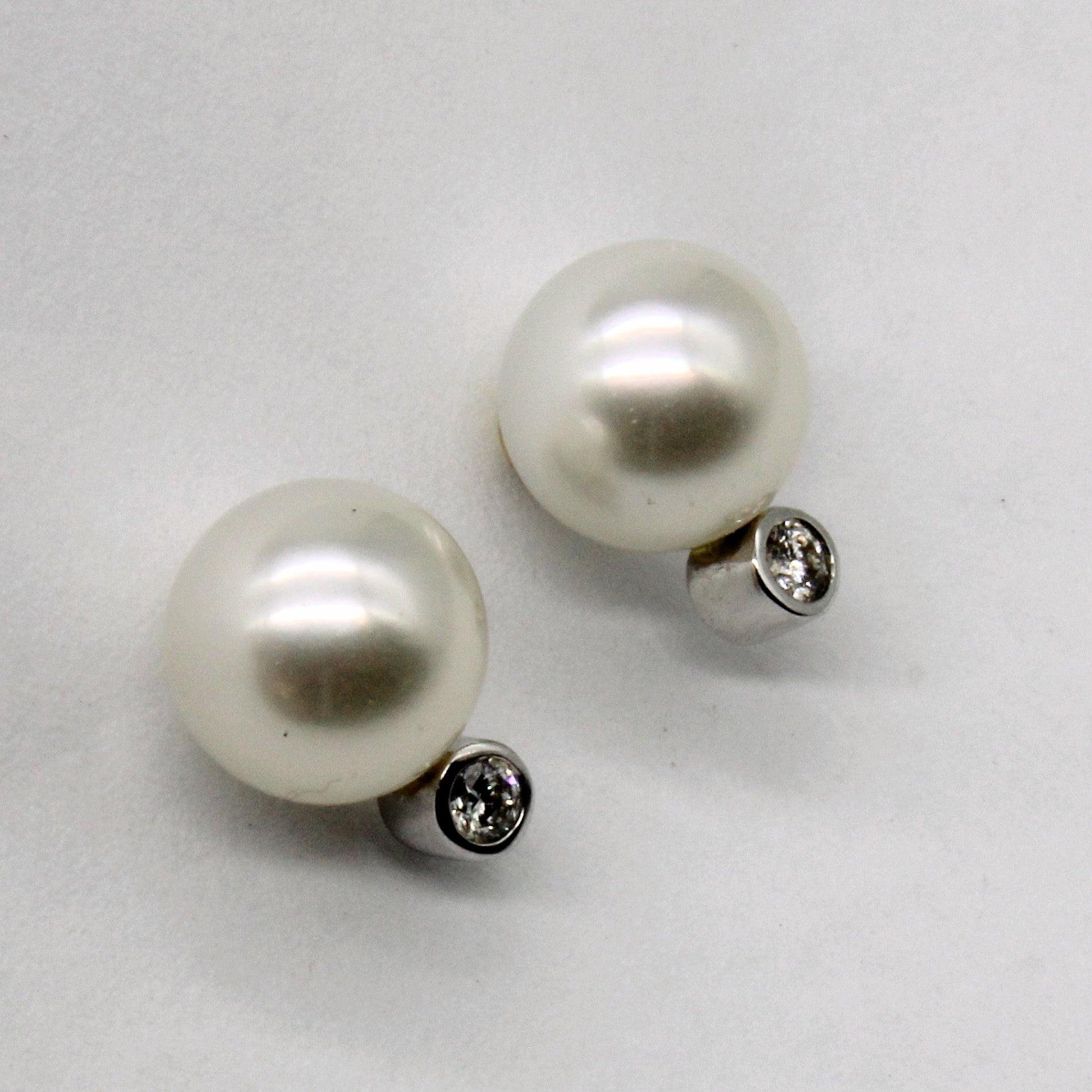 Birks' Diamond & Pearl Earring & Necklace Set | 0.15ctw | 16-inch | Elegant Jewelry for Women | Perfect for Weddings, Anniversaries & Special Occasions