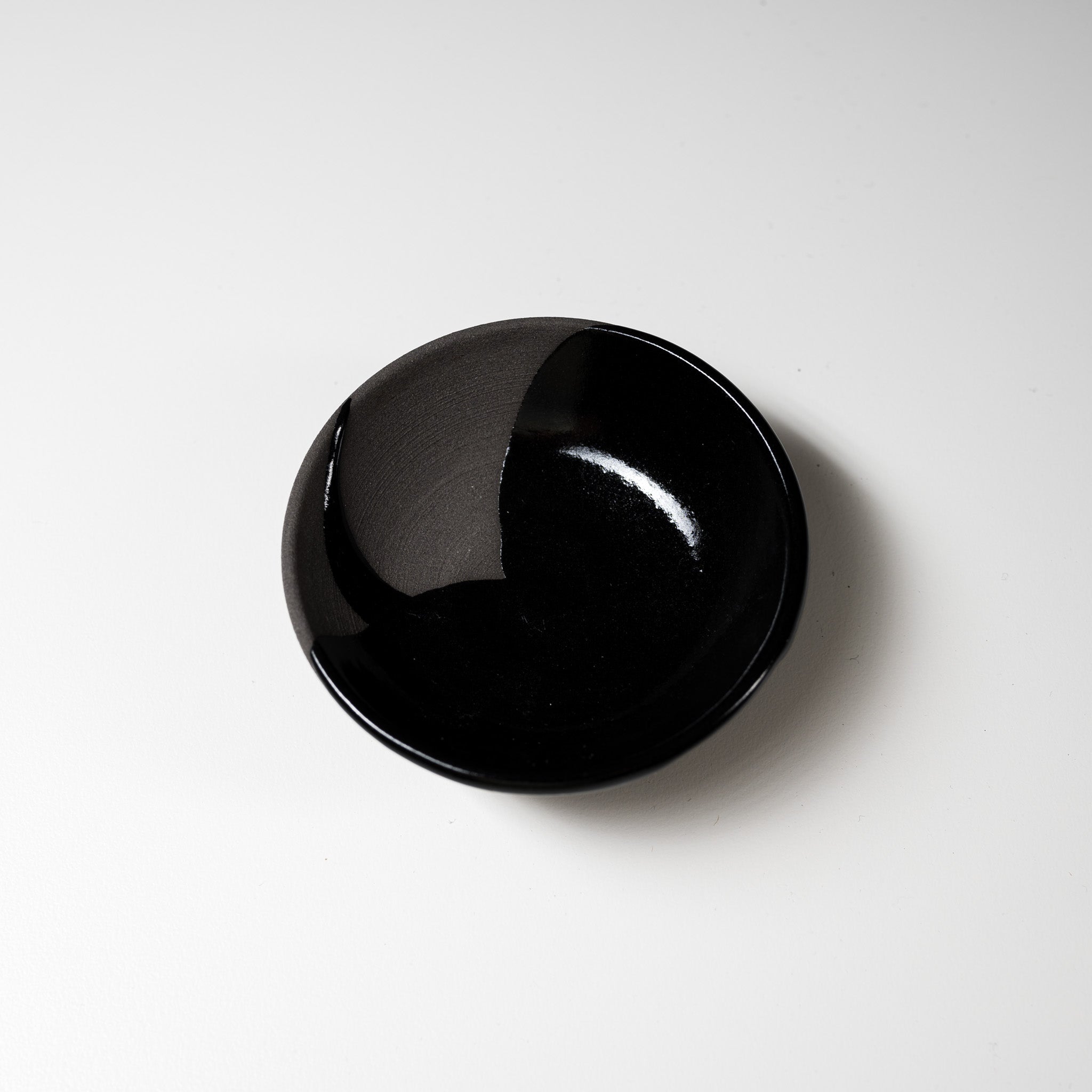 NINSHU Small Ceramic Dish - Charcoal Black, Japanese Style Appetizer Plate for Sushi, Soy Sauce, and Condiments | Perfect for Home Dining, Restaurants, and Gift Giving