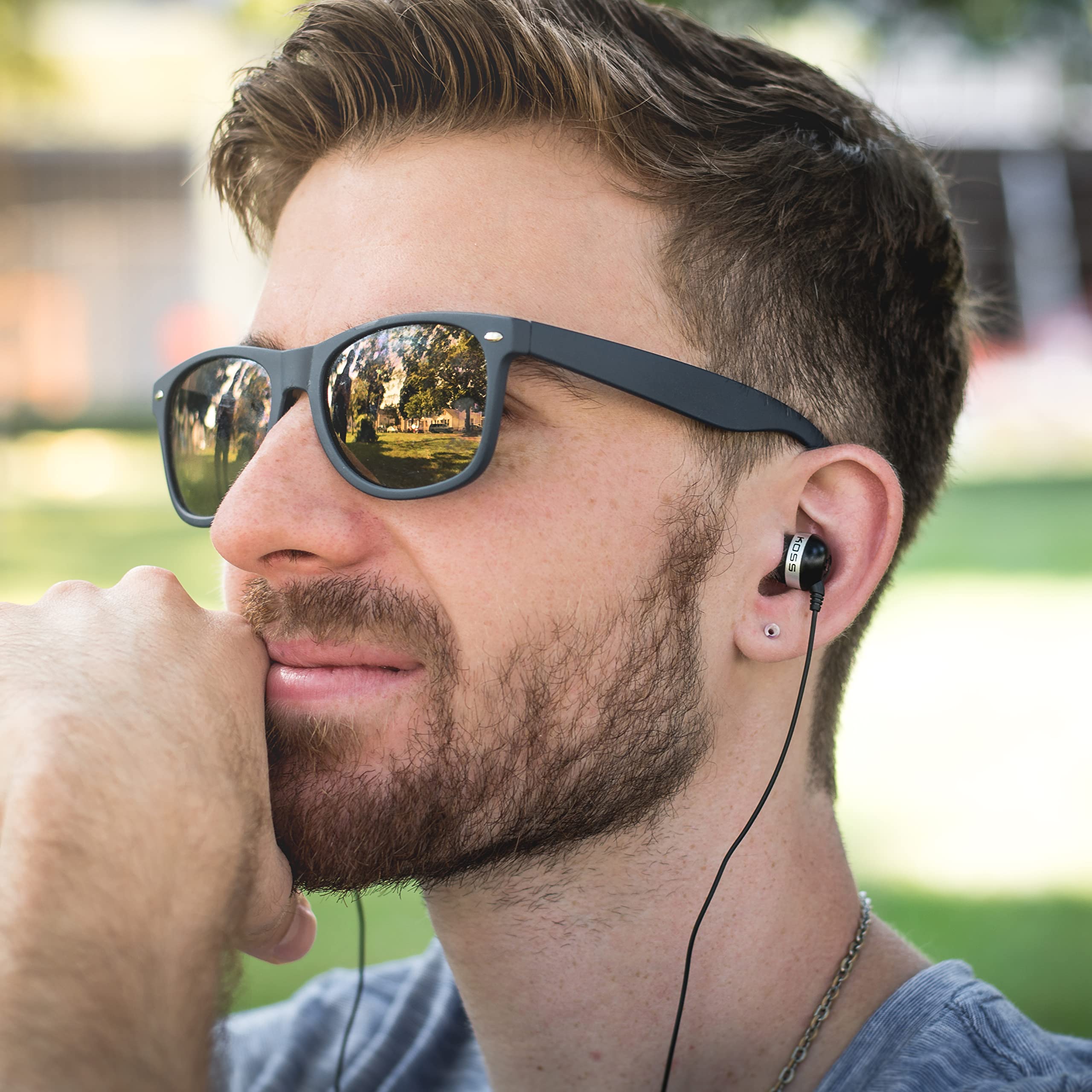 Koss 'The Plug' In-Ear Headphones - Black Noise Isolating Earbuds with Comfortable Fit for Running, Gym, Travel & Commuting