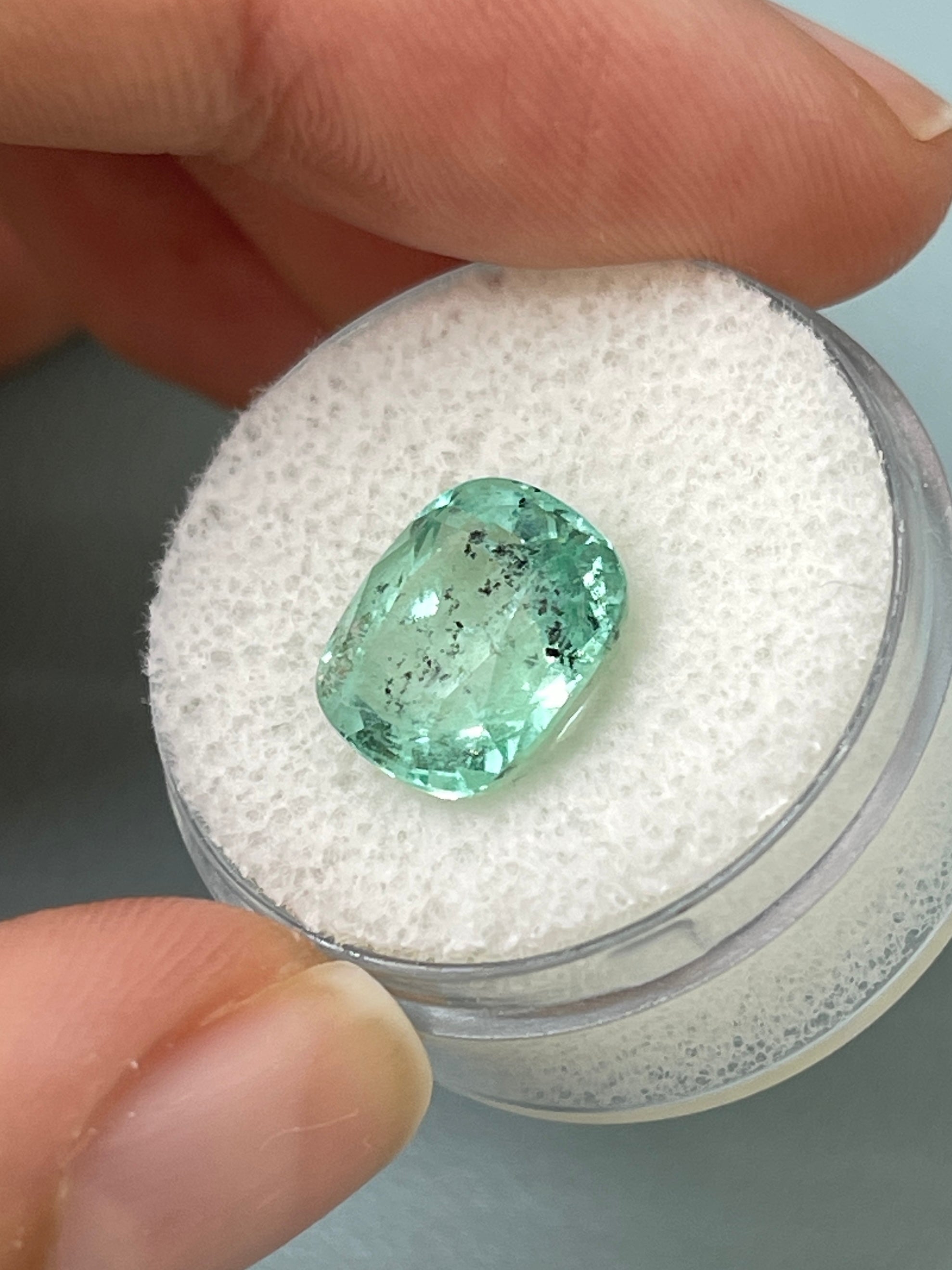 4.94 Carat 11x9.5mm Natural Colombian Emerald Loose Gemstone - Freckled Sea Foam Green Cushion Cut for Jewelry Making, Engagement Rings & Collector's Items