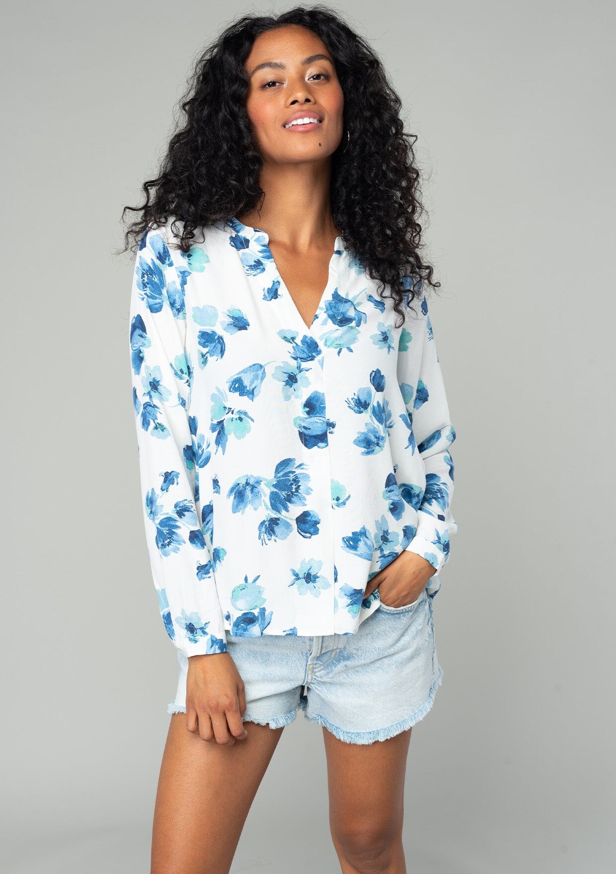 Camdyn Floral Blouse for Women - Elegant Floral Print Tops, Short Sleeve Summer Blouse, Casual & Office Wear, Perfect for Dates, Parties & Work
