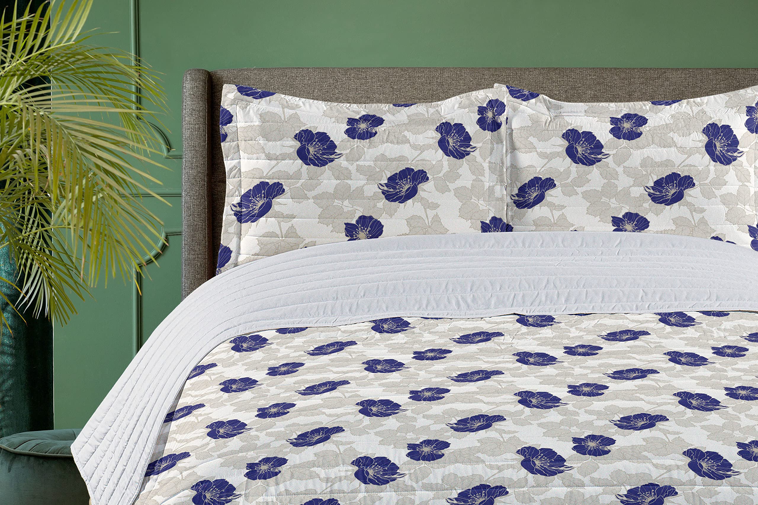 Ambesonne Floral Microfiber Bedspread Set - King Size Off White Eggshell | Dog Roses & Leafy Stems Art Nouveau Design | Soft Comforter with Pillow Shams | Perfect for Master Bedroom, Guest Room & Bohemian Decor