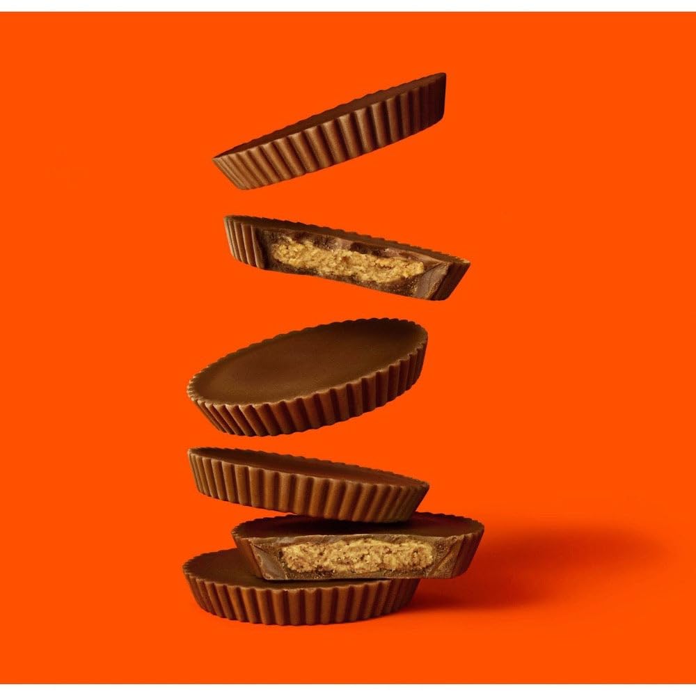 Reese's Thins Peanut Butter Cups Milk Chocolate - 24 oz (680g) Bulk Pack | Imported from Canada | Perfect for Snacking, Parties & Gift Giving