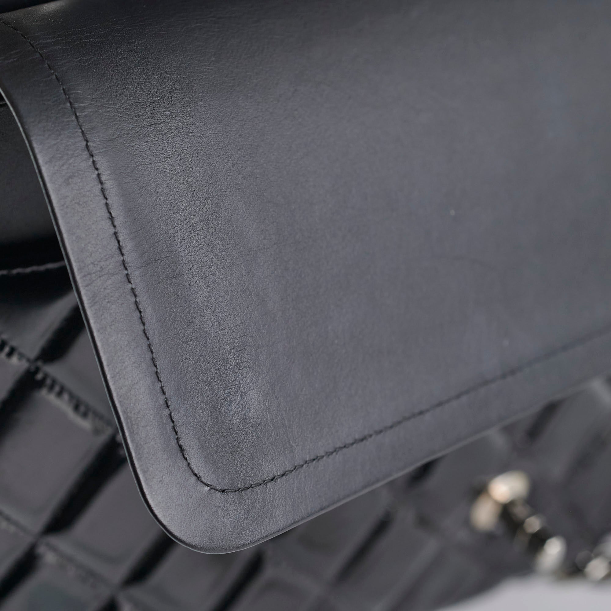Chanel Maxi Patent Leather Flap Bag Black 20 Series - Luxury Handbag for Women, Perfect for Evening Events & Special Occasions