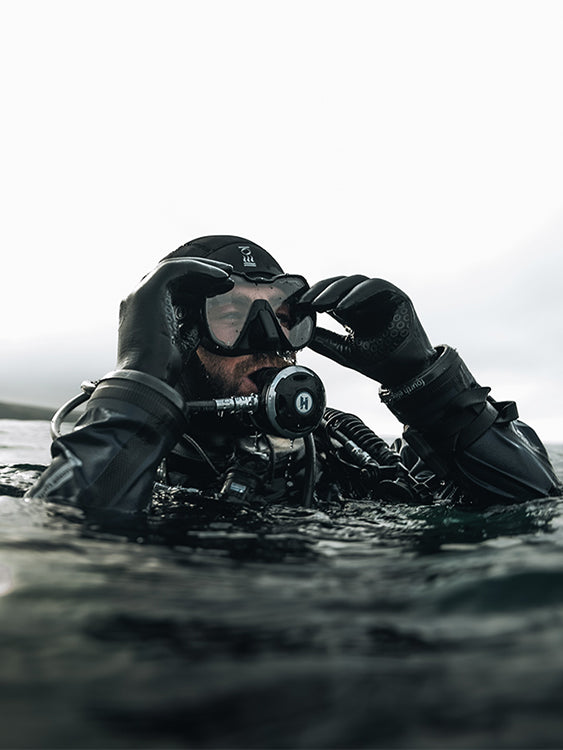 Fourth Element Seeker Mask - Premium Dive Snorkeling Mask for Scuba & Freediving - Comfortable & Anti-Fog Design for Underwater Adventures