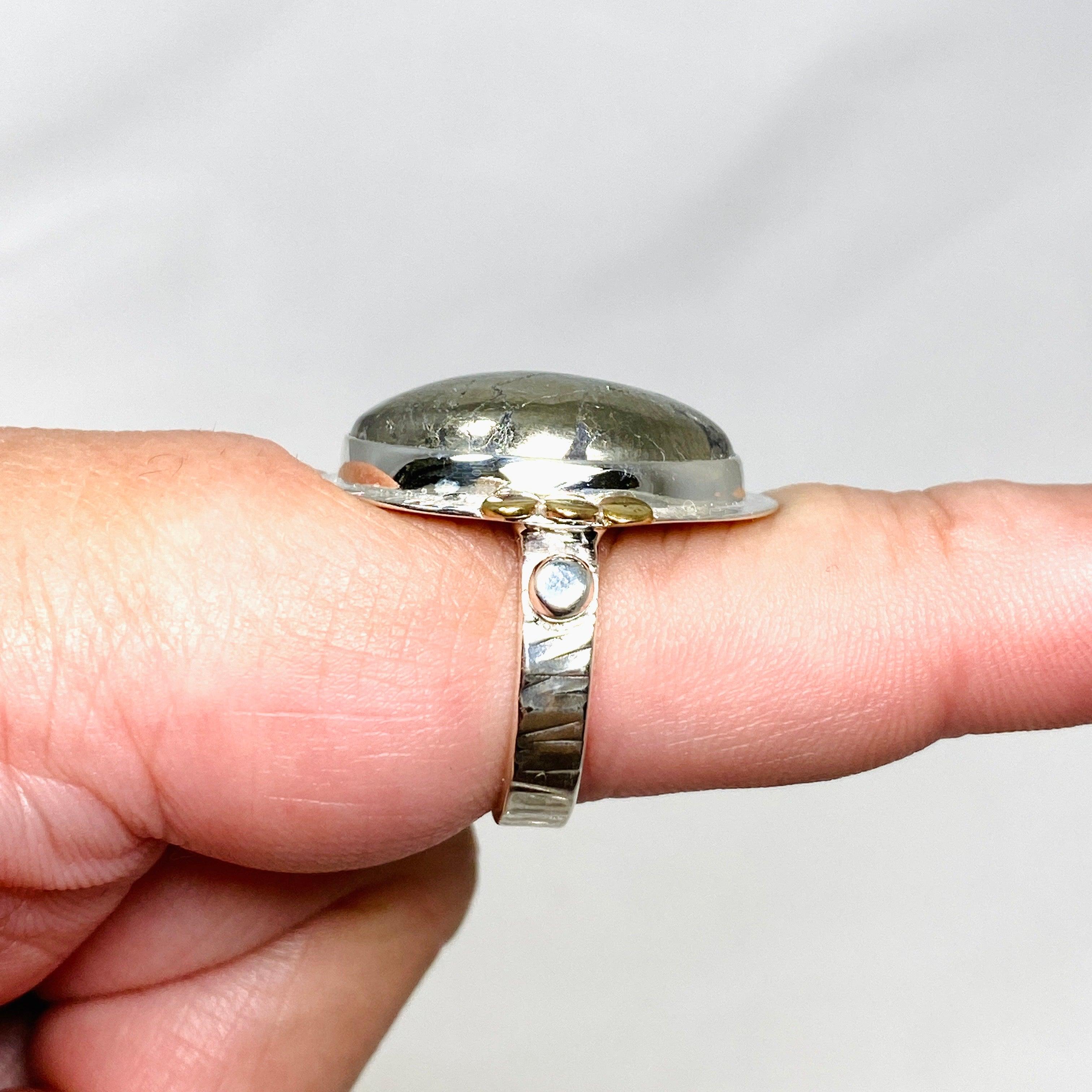 Healer's Gold Oval Ring with Brass Accents - Size 9 KRGJ3195 - Perfect for Spiritual Healing, Meditation & Boho Fashion