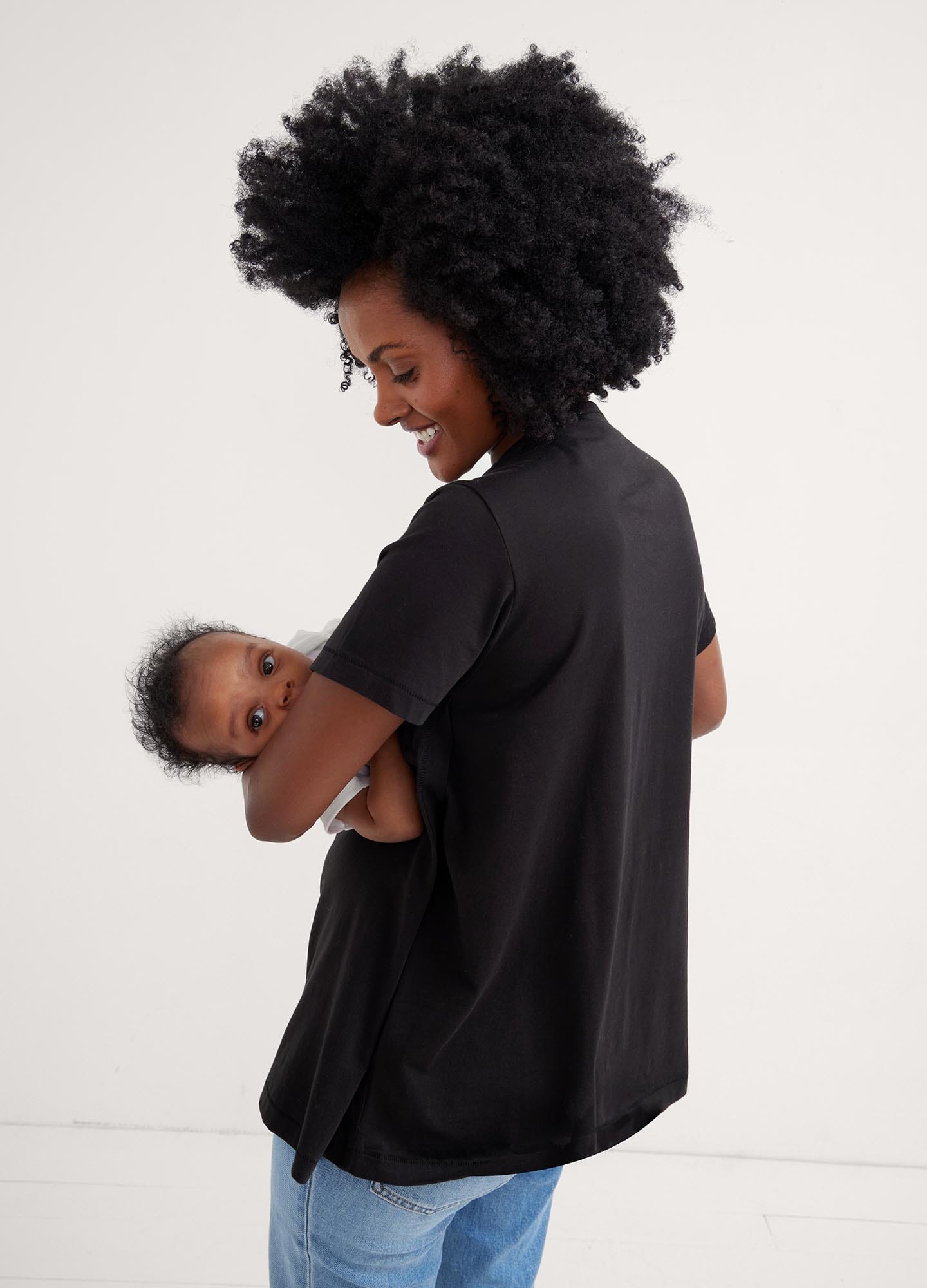 Premium Nursing Tee for Moms - Soft & Comfortable Maternity Shirt for Breastfeeding - Perfect for Everyday Wear, Nursing at Home or On-the-Go