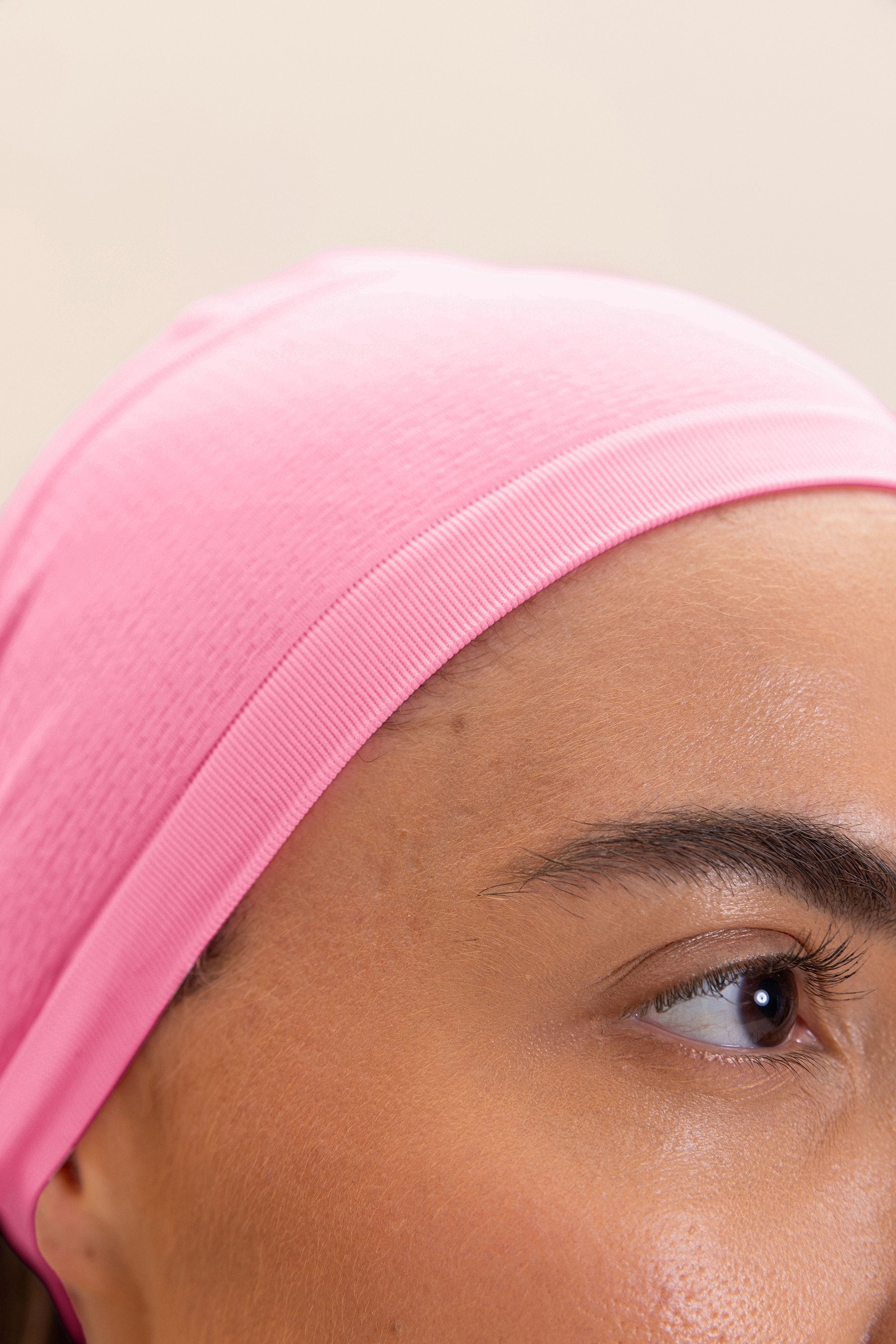Seamless Hairband for Women - Soft Stretchable Headband for Sports, Workouts & Everyday Use - No Slip Comfortable Hair Accessory