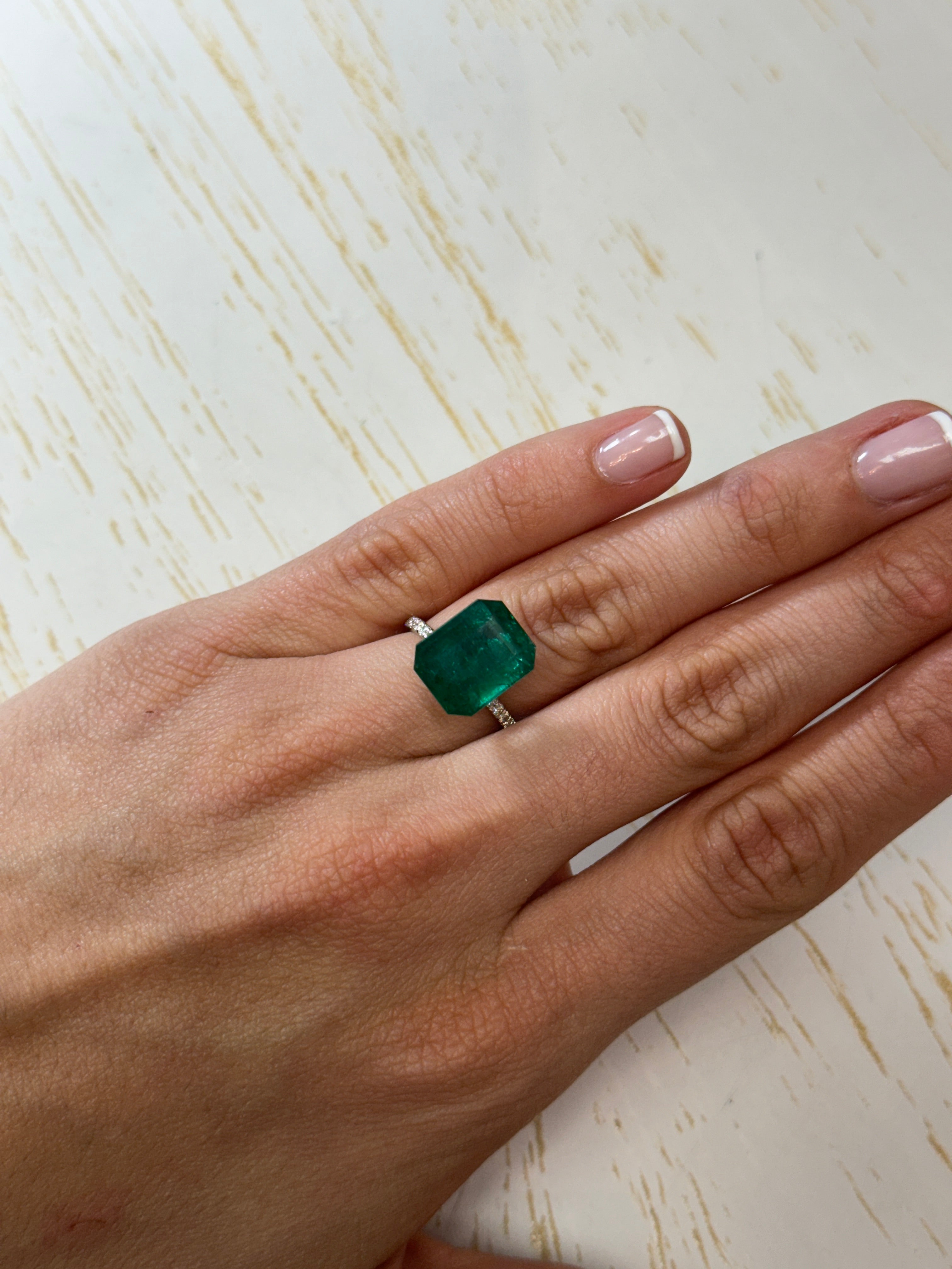 8.60 Carat 13.5x11mm Deep Green Emerald Cut Loose Zambian Emerald Gemstone for Jewelry Making - Engagement Rings, Pendants & Earrings
