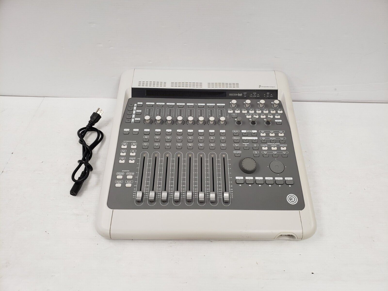 DigiDesign 9100 38030 00 Professional Audio Mixer for Studio Recording, Live Performances & DJ Sets - High-Quality Sound Mixing Console