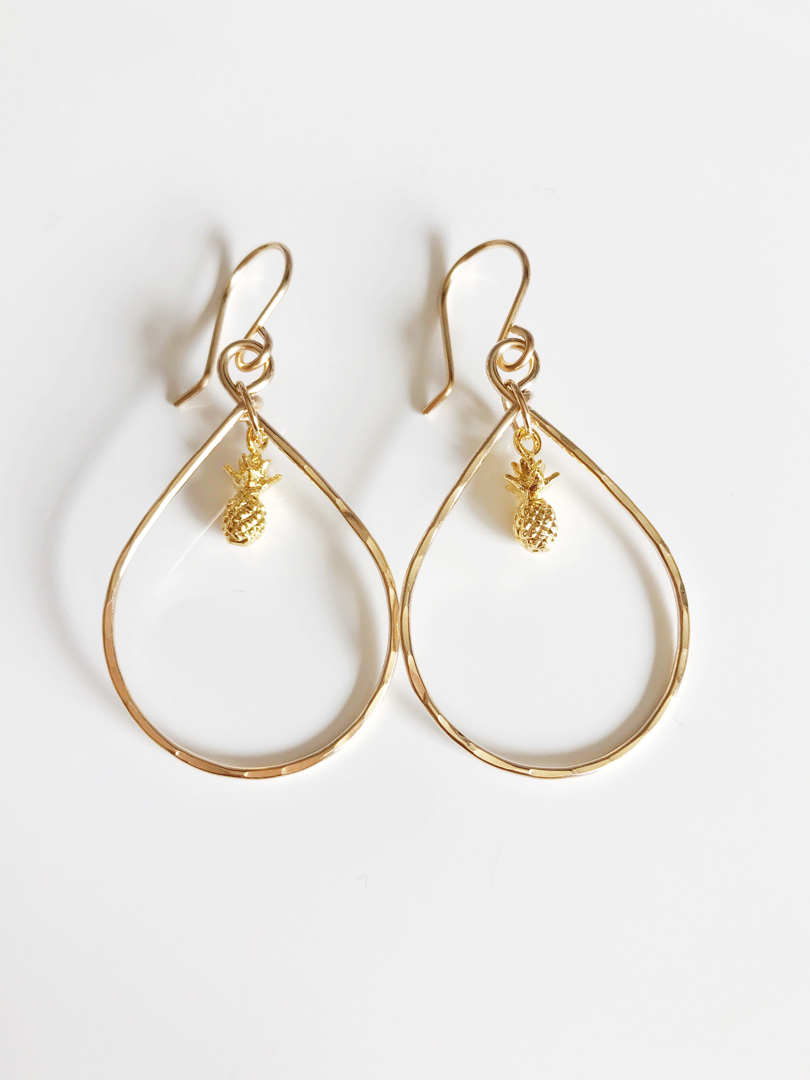 HANA Pineapple Stud Earrings (E537) - Stylish & Dainty Jewelry for Women, Perfect for Everyday Wear & Special Occasions