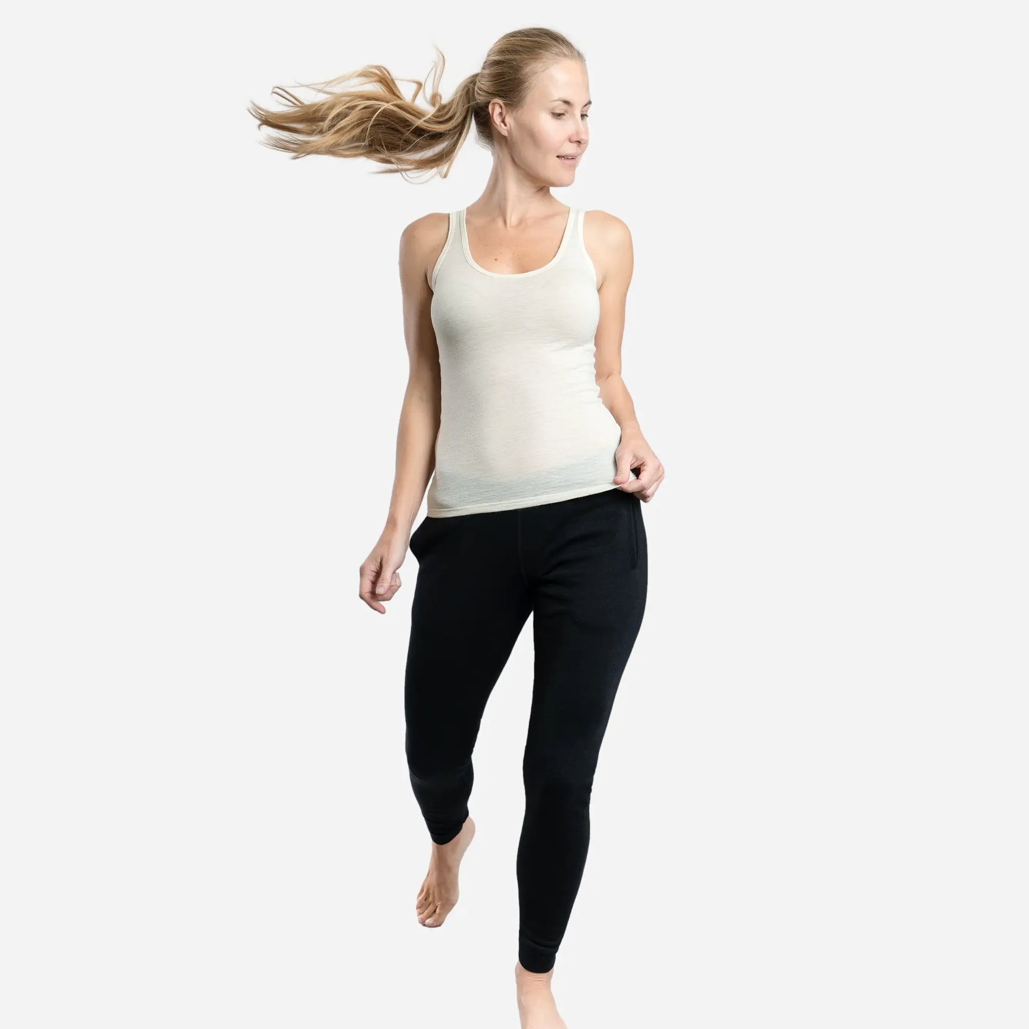 Ultralight Women's Alpaca Wool Tank Top - 160 GSM Soft & Breathable Summer Layering Piece for Travel & Outdoor Activities