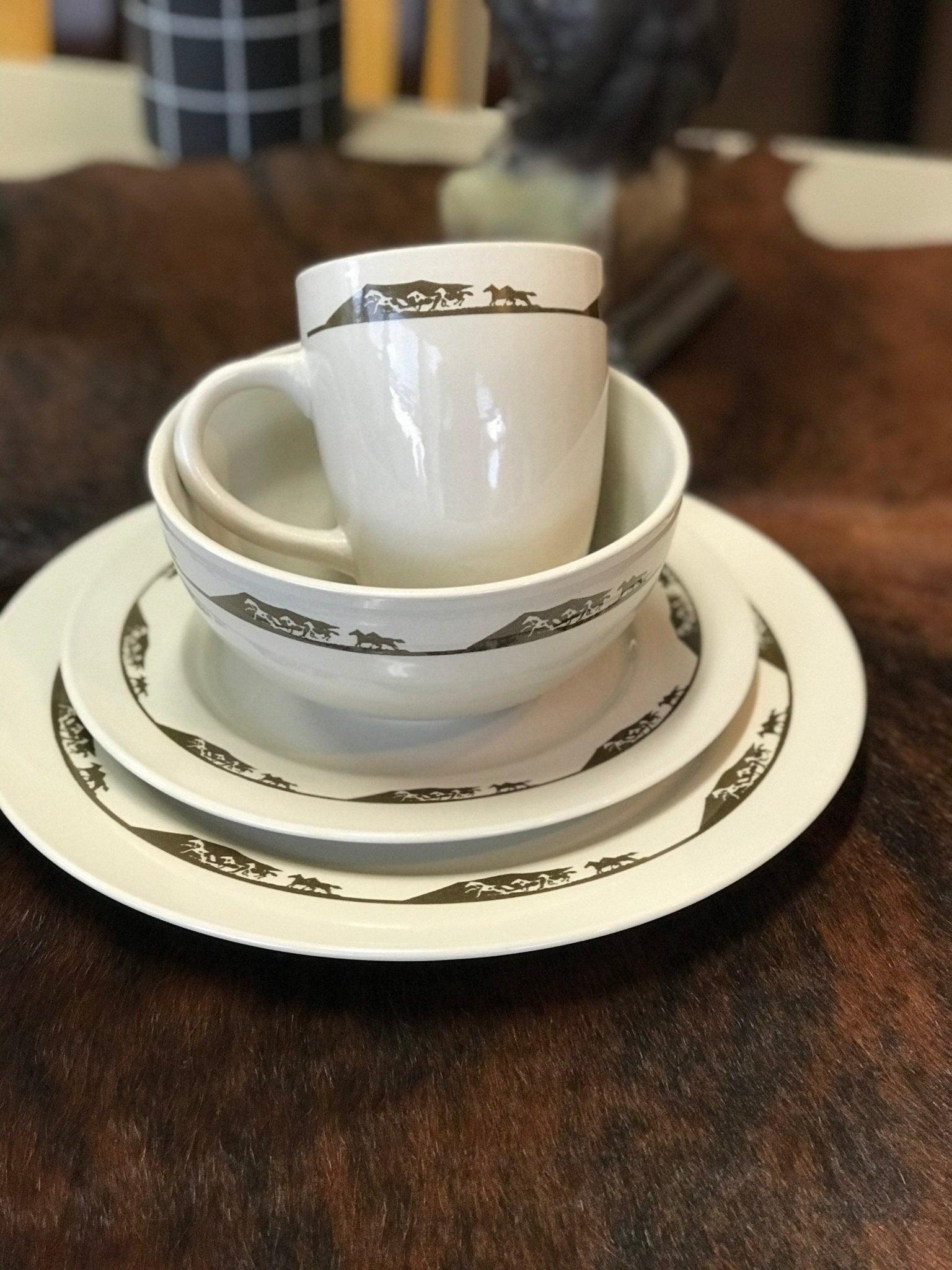 Premium Horses Wide Open Dinnerware Set - 16-Piece Porcelain Tableware for Elegant Dining, Perfect for Weddings, Parties & Home Decor