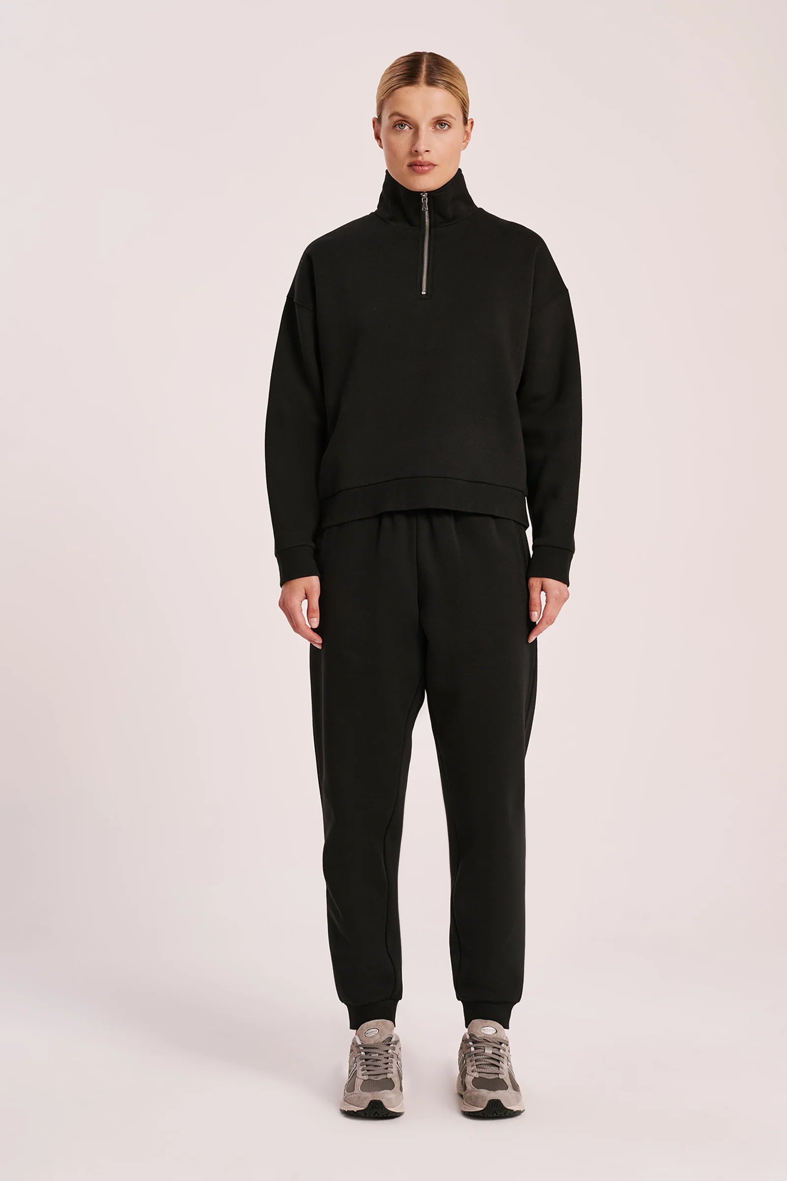 CARTER CLASSIC ZIP FRONT SWEATSHIRT - Men's Casual Pullover Hoodie for Everyday Wear - Perfect for Gym, Running & Outdoor Activities
