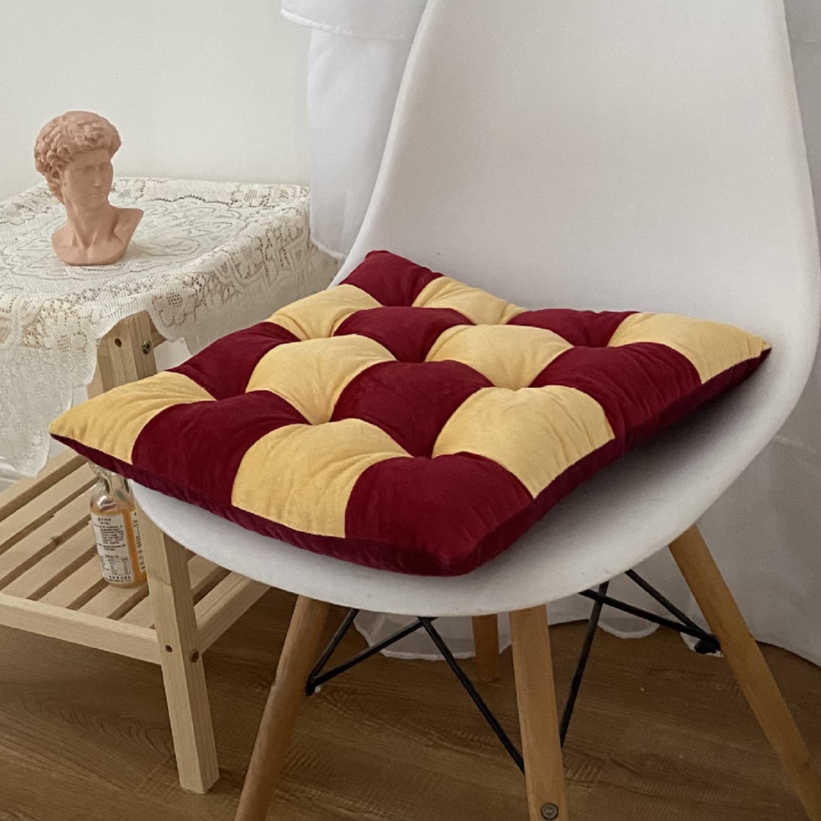 EEUK Chair Cushions 40x40cm Red - Comfortable Seat Pads for Dining Chairs, Office Chairs & Garden Furniture - Indoor/Outdoor Floor Cushion Pillow - Perfect for Home, Patio, and Workspace Comfort