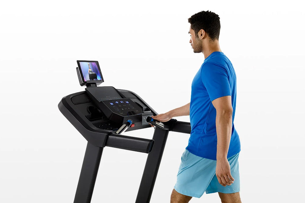 Horizon 5.0 AT Treadmill - Professional Home Fitness Equipment for Running & Walking - Perfect for Home Gym, Cardio Workouts & Weight Loss Training