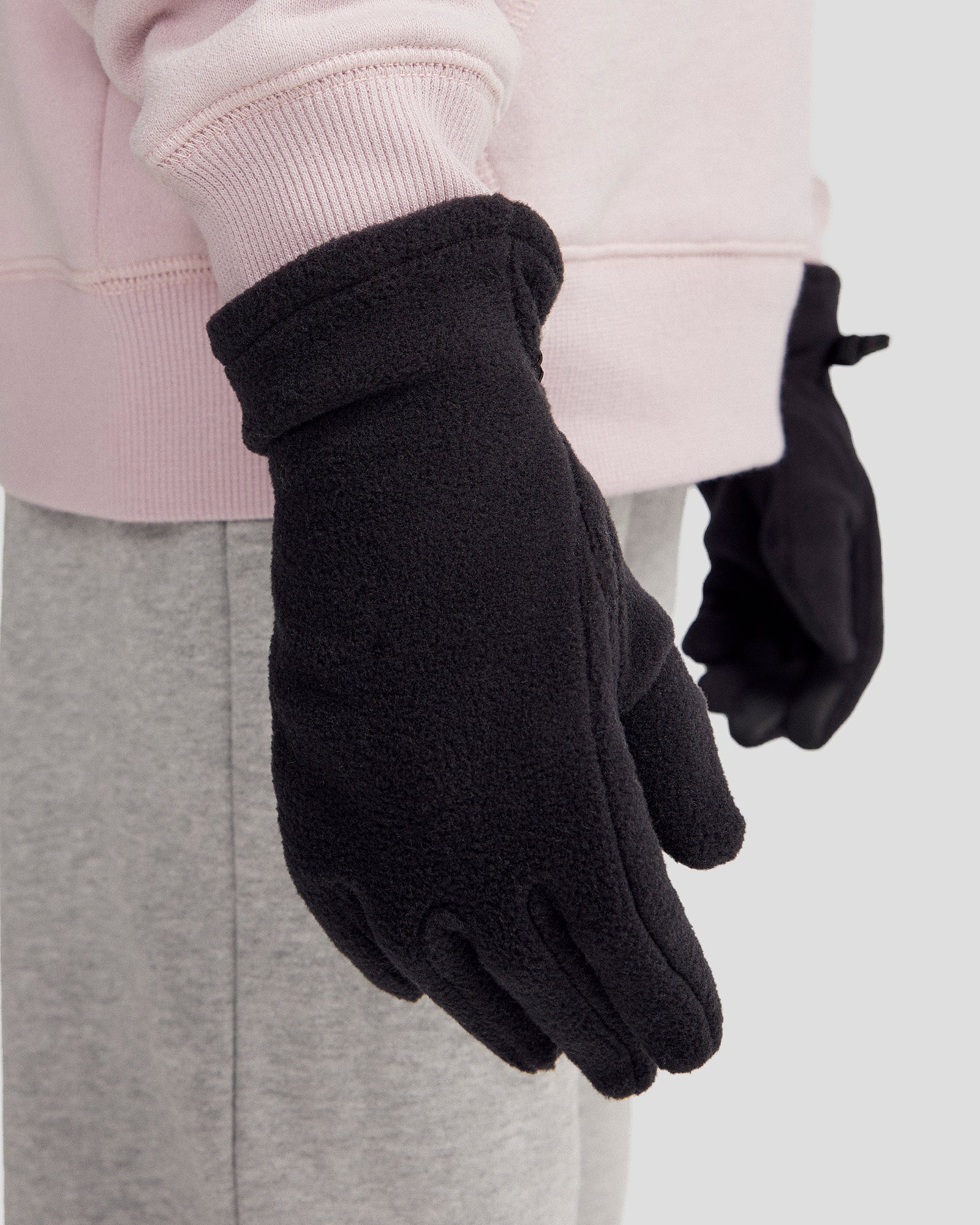Kids' Ridge 100 PrimaLoft® Bio Fleece Gloves - Warm Winter Gloves for Boys & Girls, Water-Resistant & Breathable - Perfect for Snow Play, Skiing & Outdoor Activities (Black)