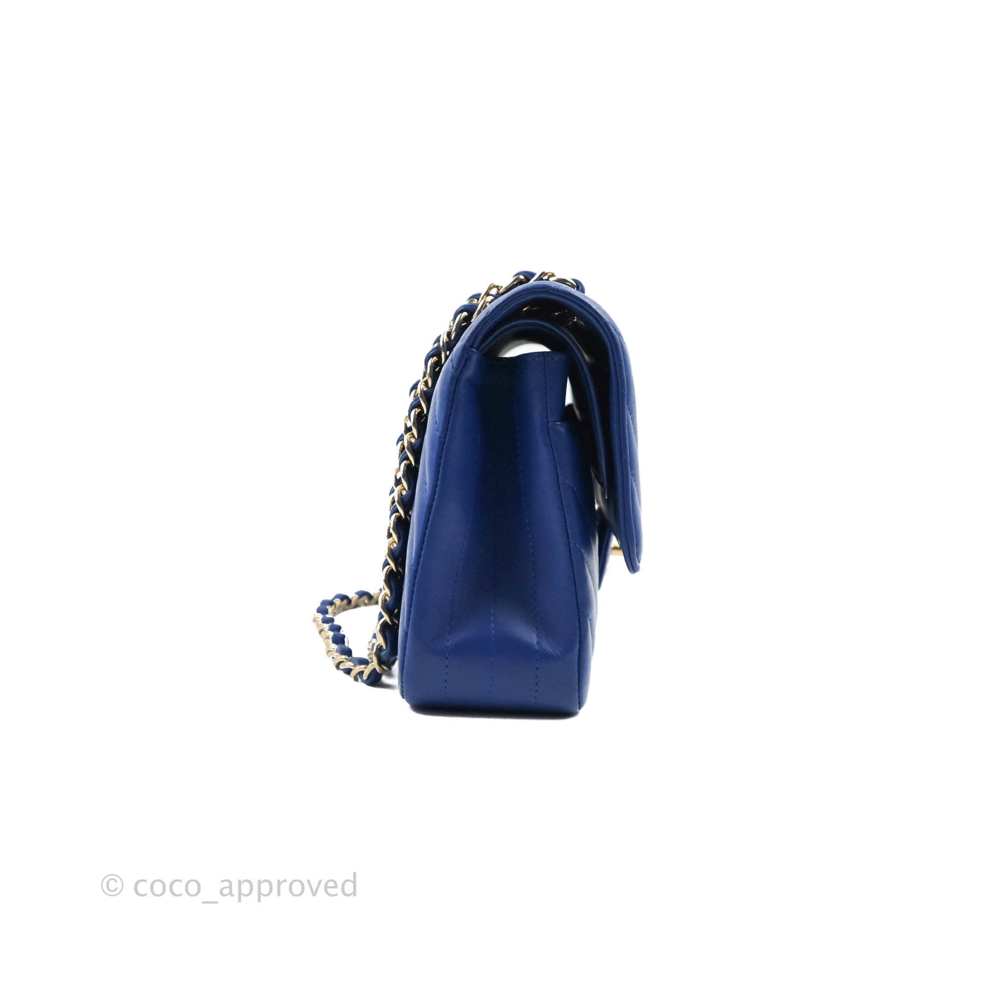 Chanel Classic M/L Medium Chevron Double Flap Bag in Blue Lambskin with Gold Hardware - Luxury Handbag for Women, Perfect for Parties, Dating & Special Occasions