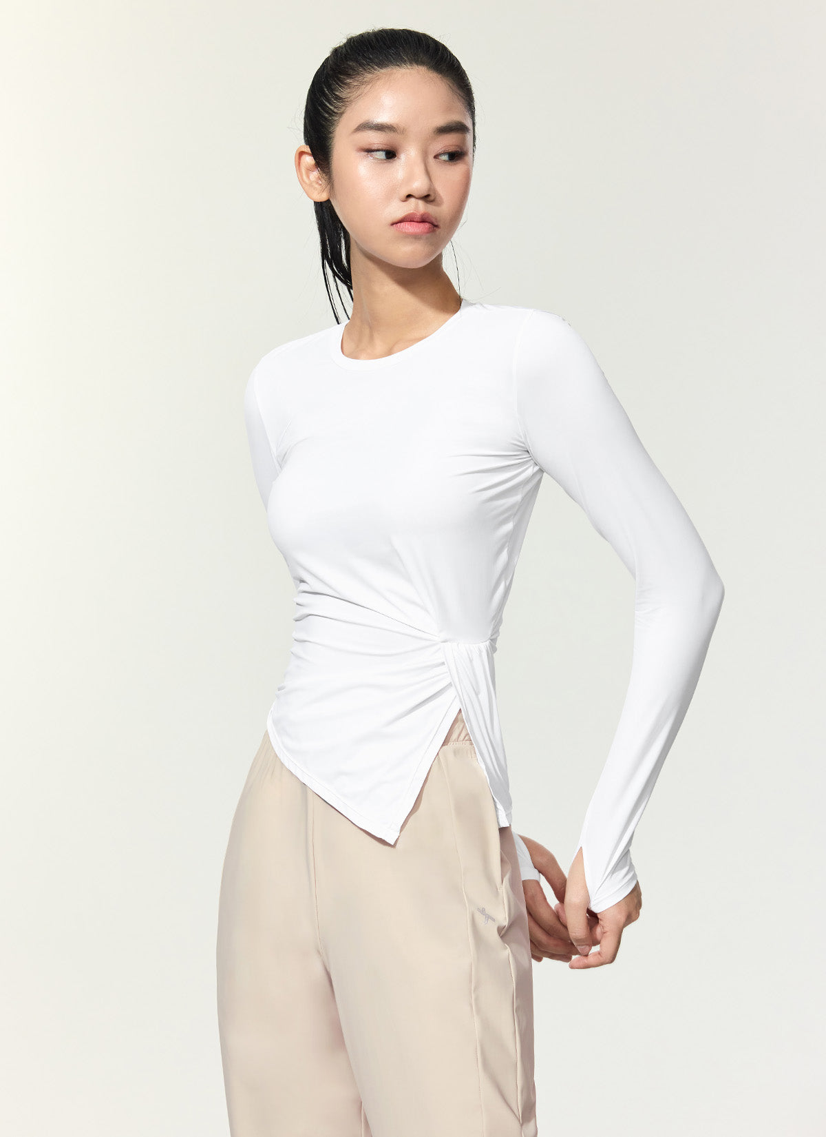 Breathable Cooling Drape Finger Hole Long Sleeve Shirt - Perfect for Yoga, Running & Outdoor Activities