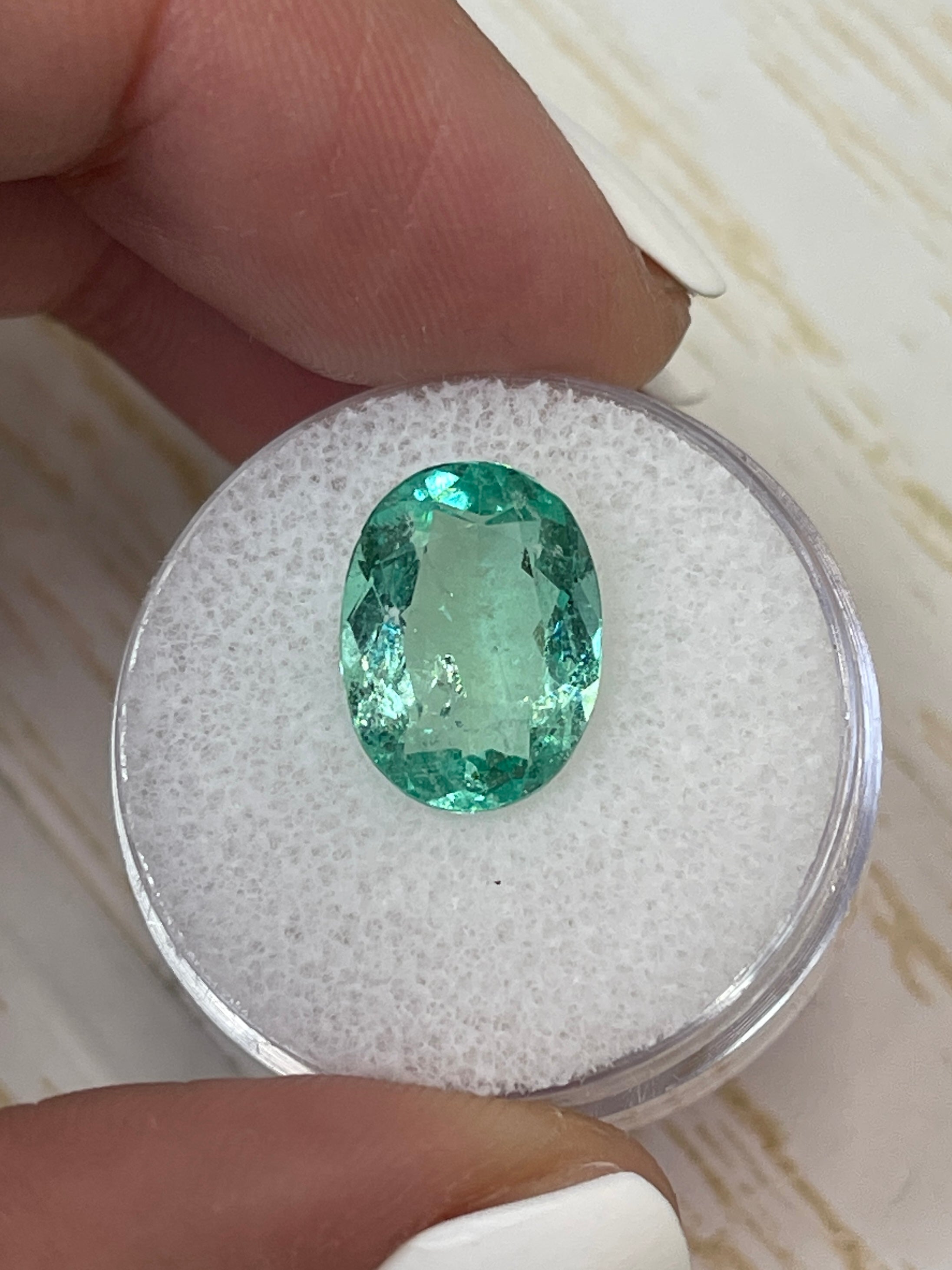 4.32 Carat 13x10mm Sea Foam Green Natural Loose Colombian Emerald Oval Cut Gemstone for Jewelry Making, Engagement Rings & Fine Collections