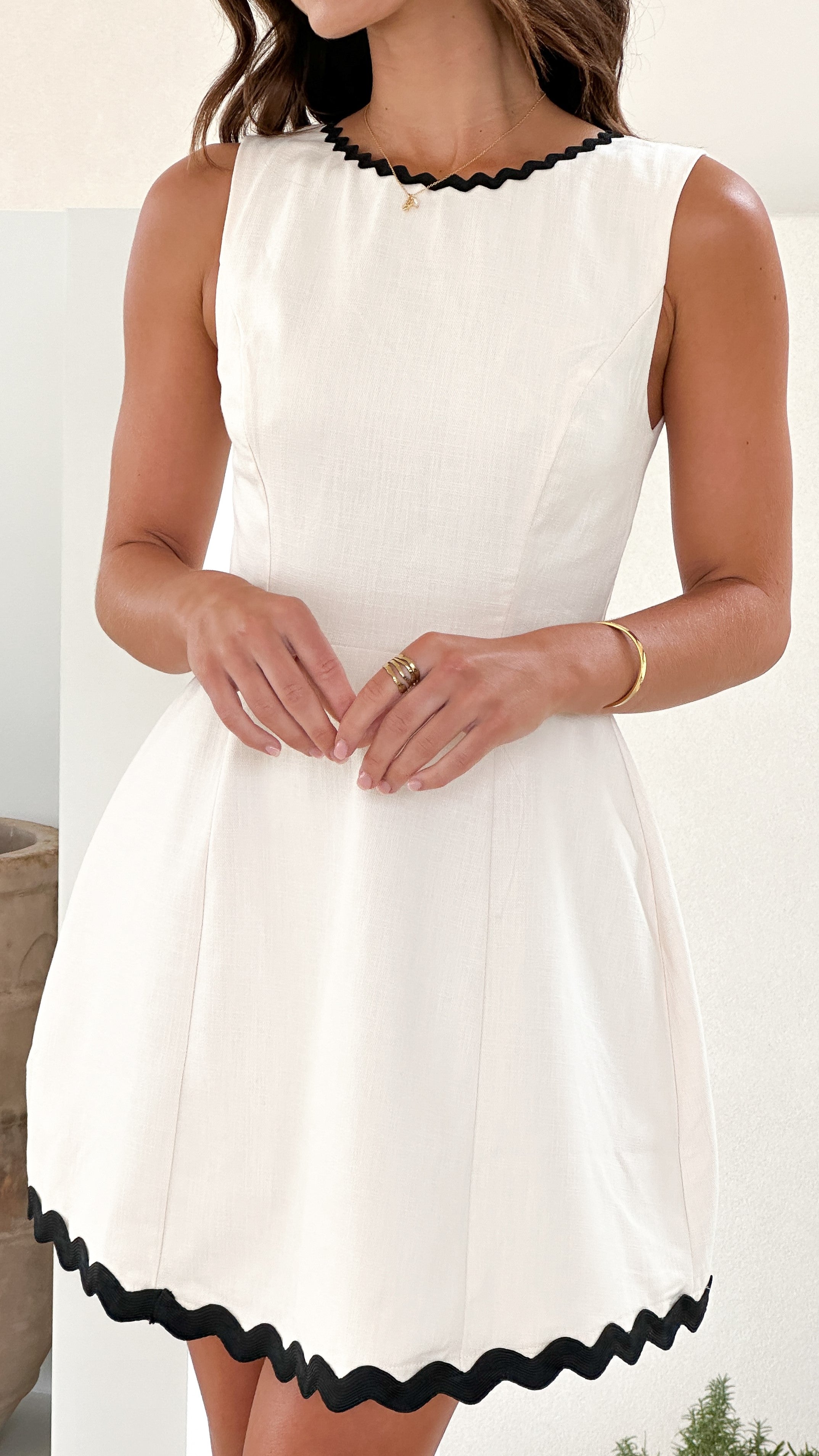 Aceline Mini Dress - Oat & Black - Elegant & Comfortable for Women, Perfect for Casual Outings, Parties & Date Nights