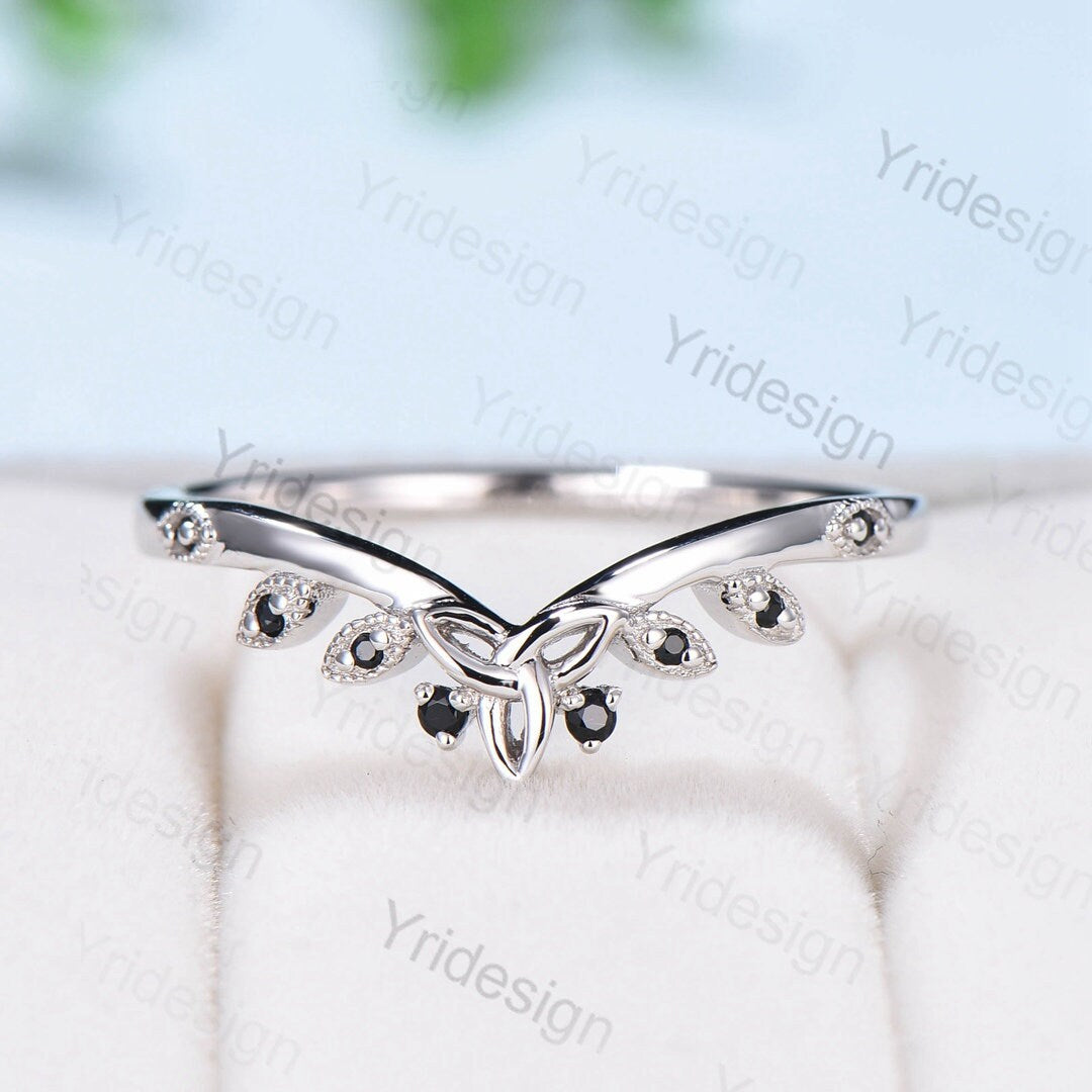 Celtic Knot Norse Viking Black Diamond Wedding Band for Women – Unique Curved Stacking Ring with Spinel – Perfect for Weddings, Anniversaries & Celtic-Themed Jewelry Collections