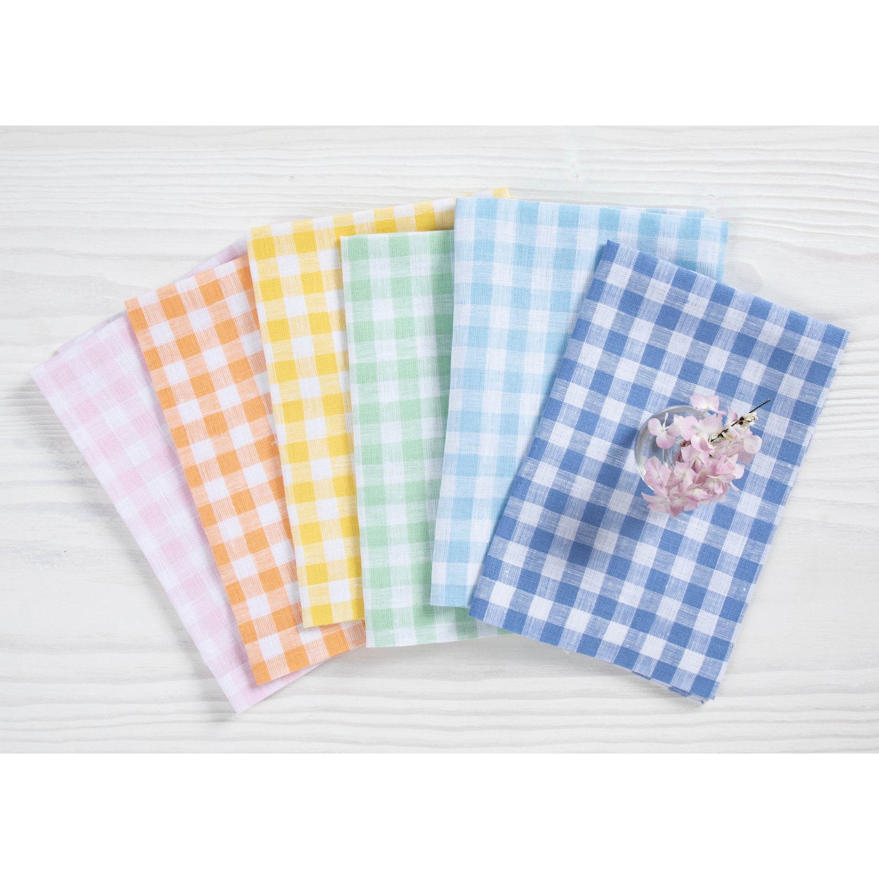 Stylish Gingham Placemats Set of 4 - Premium Cotton Table Mats for Dining & Kitchen Decor - Perfect for Parties, Picnics & Everyday Use
