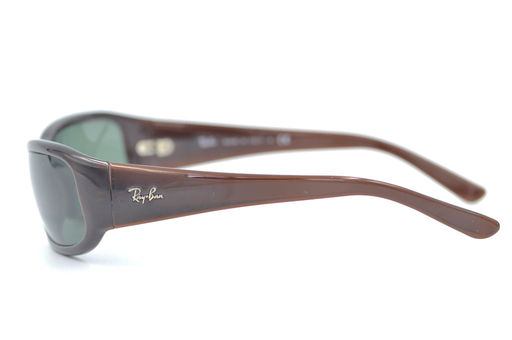 RayBan 4137 Polarized Sunglasses - Classic Aviator Style with 100% UV Protection - Perfect for Driving, Outdoor Sports & Summer Fashion
