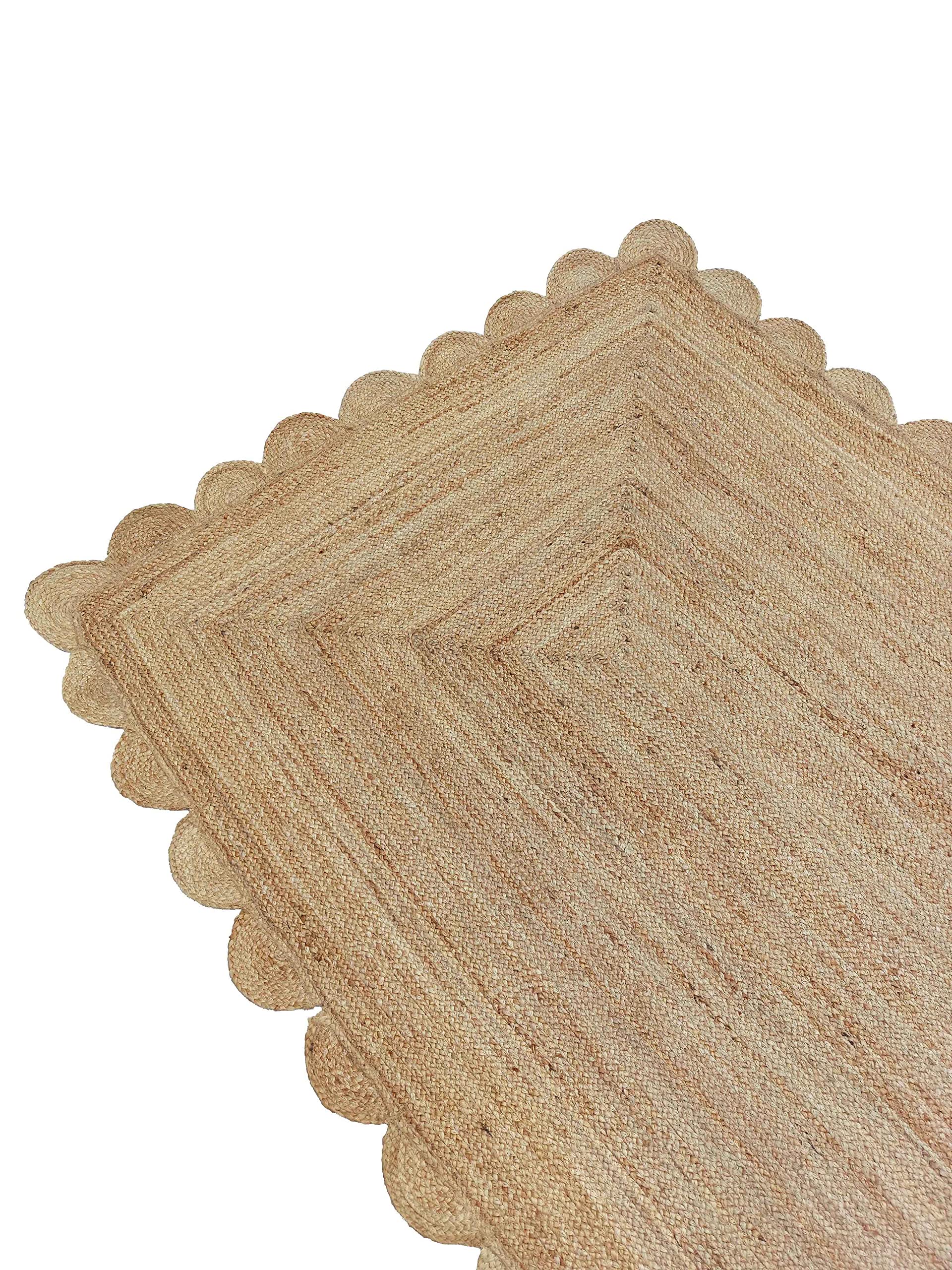 Scalloped Natural Jute Area Rug 4x6 Feet - Eco-Friendly Handwoven Floor Mat for Living Room, Bedroom & Boho Decor