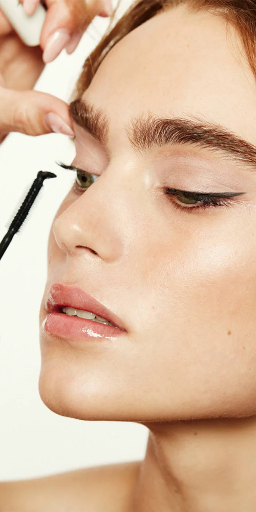 FLYK Trick® Volumizing & Lengthening Mascara - Waterproof Black Eyelash Enhancer for Dramatic Eye Makeup | Perfect for Day to Night Looks, Special Occasions & Photography